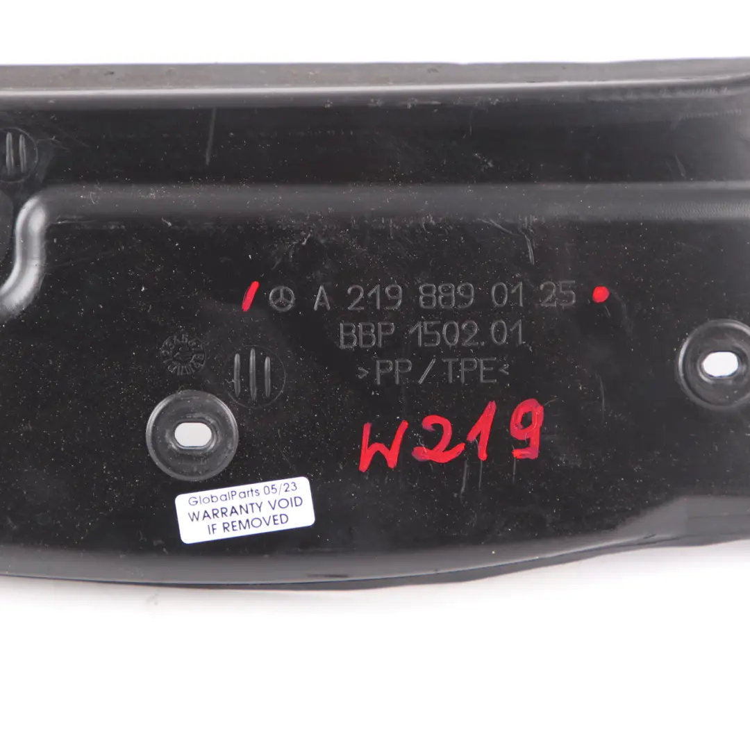 W219 Panel lateral delantero izquierdo Tapa embelecedor para Mercedes CLS con número de pieza A2198890125 Mercedes CLS W219 Panel lateral delantero izquierdo Tapa embelecedor - SKU A2198890125 - Número de pieza A2198890125