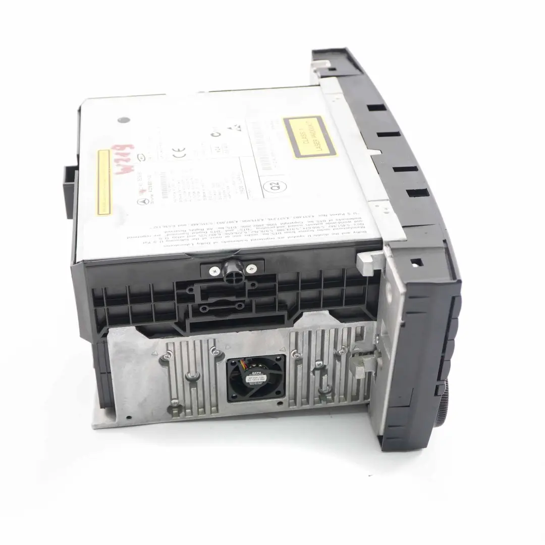 W219 unità principale lettore COMAND CD Radio Audio Navi per Mercedes con numero di parte A2199001100 Mercedes W219 unità principale lettore COMAND CD Radio Audio Navi - SKU A2199001100 - Numero di parte A2199001100