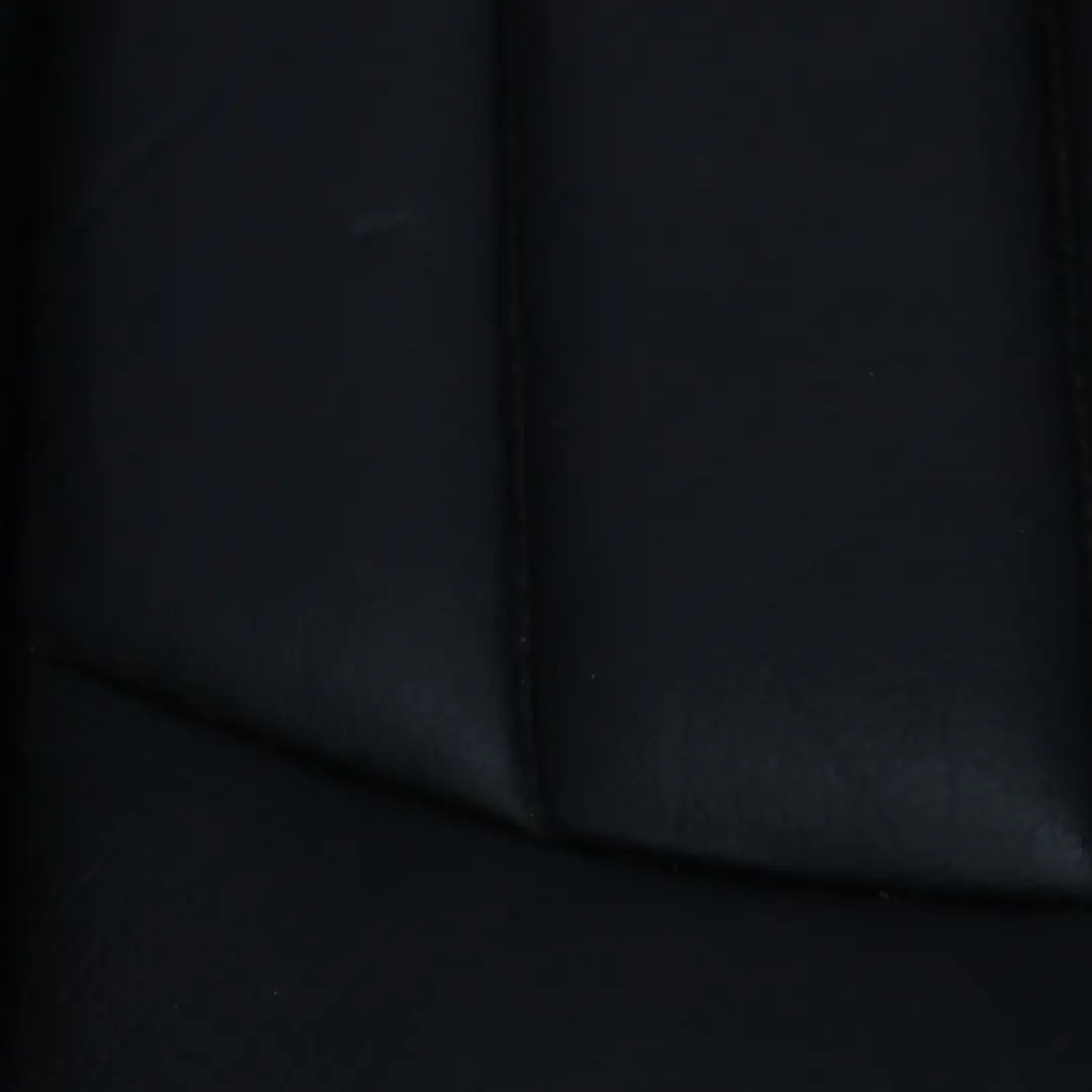 Mercedes W219 Siège arrière droite Coussin chauffant Cuir noir - SKU A2199200446 - Numéro de pièce A2199200446