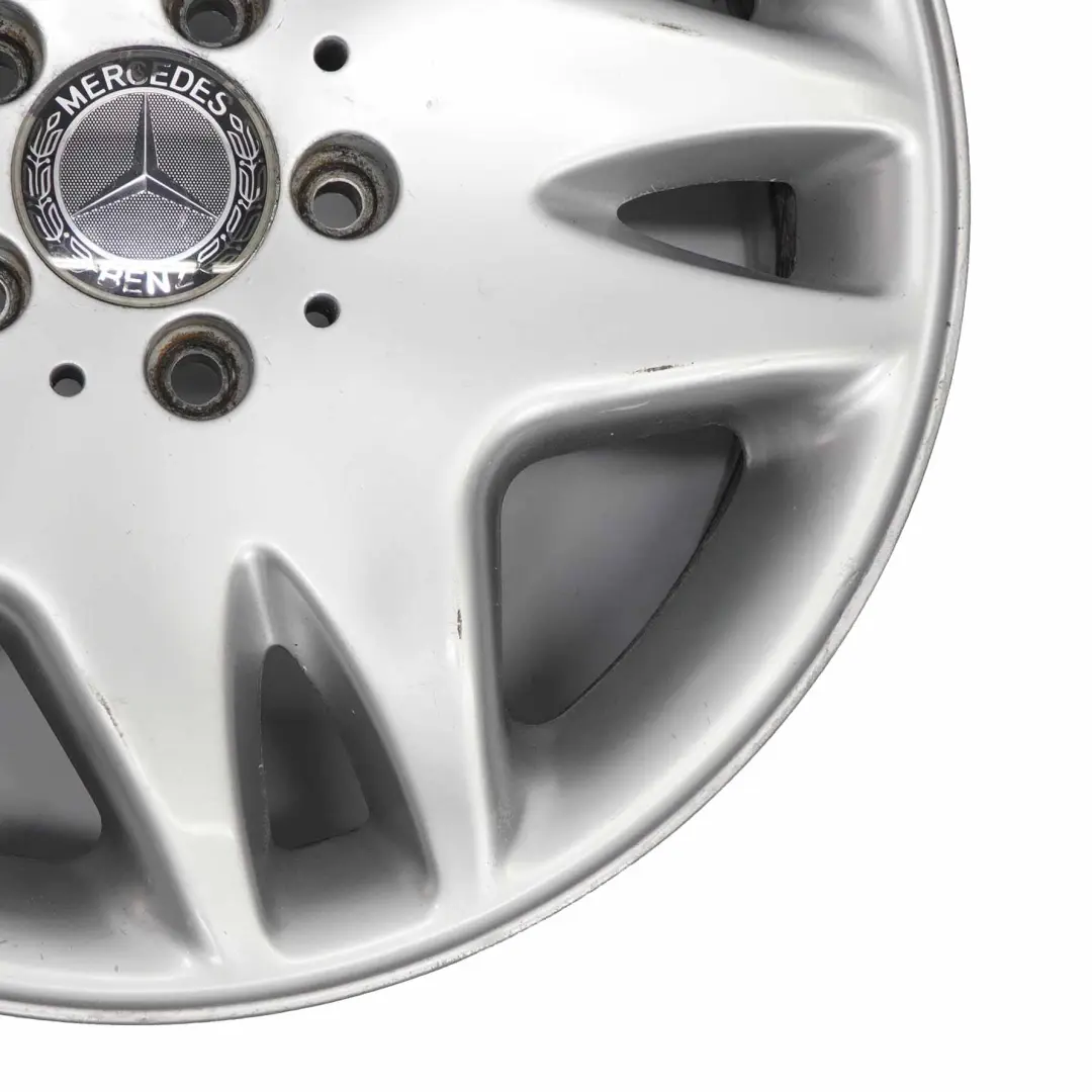  Mercedes-Benz Classe S W220 Jante alliage argentée 17" ET:46 7,5J - SKU A2204010202-1 - Numéro de pièce A2204010202