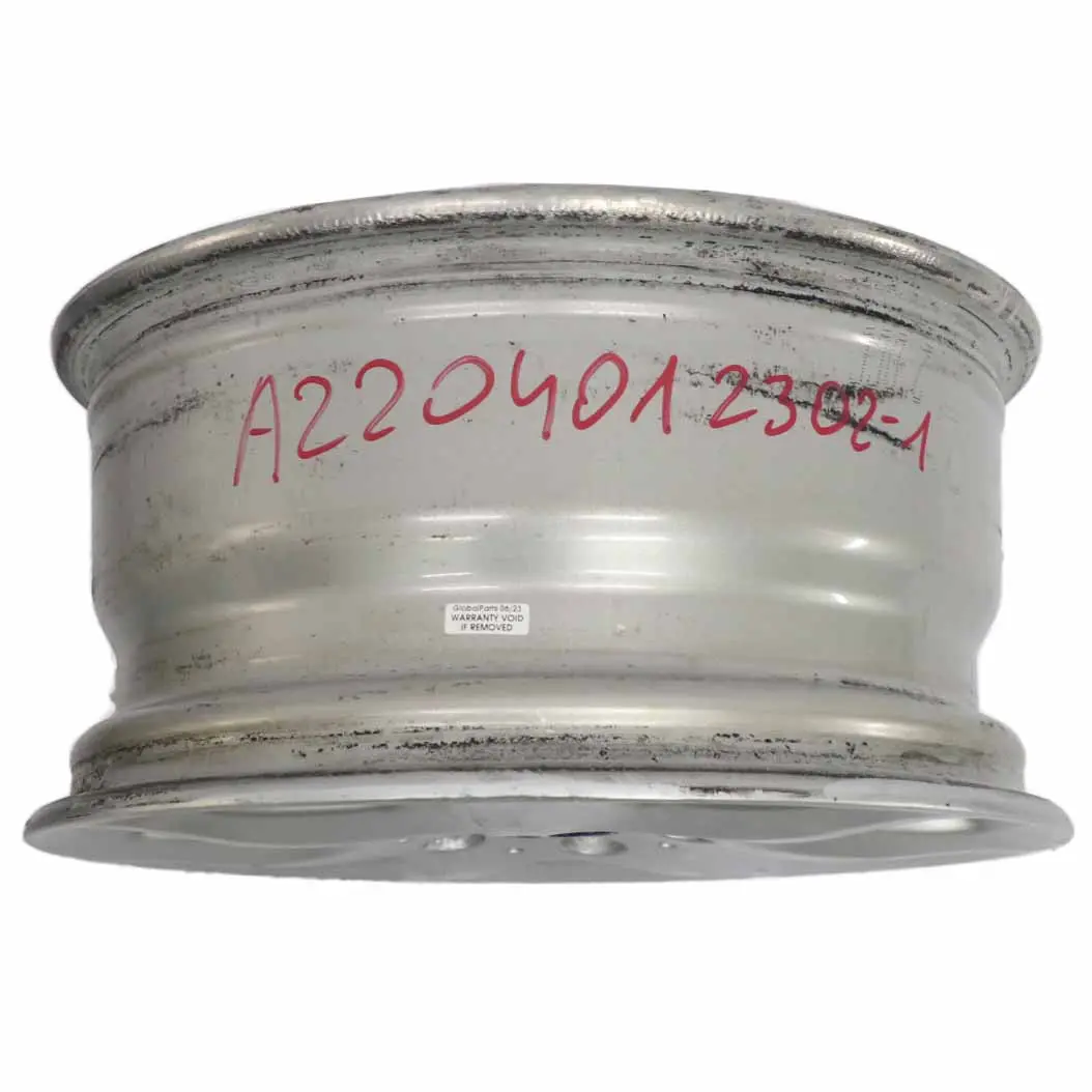 Llanta de aleación Mercedes W220 7 radios 16" 7,5J ET:46 para con número de pieza A2204012302 Llanta de aleación Mercedes W220 7 radios 16" 7,5J ET:46 - SKU A2204012302-1 - Número de pieza A2204012302