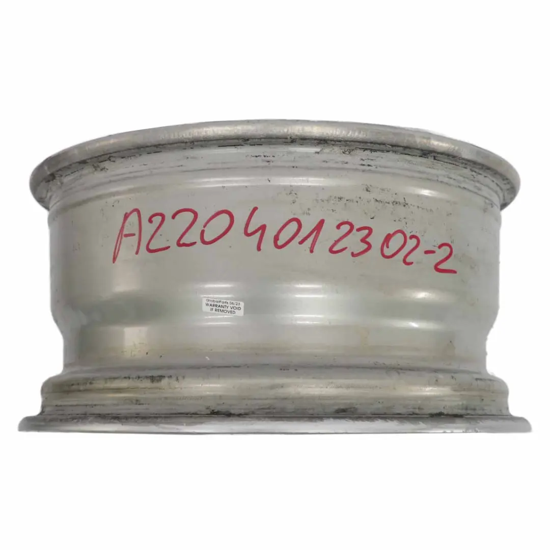 Llanta de aleación Mercedes W220 7 radios 16" 7,5J ET:46 para con número de pieza A2204012302 Llanta de aleación Mercedes W220 7 radios 16" 7,5J ET:46 - SKU A2204012302-2 - Número de pieza A2204012302