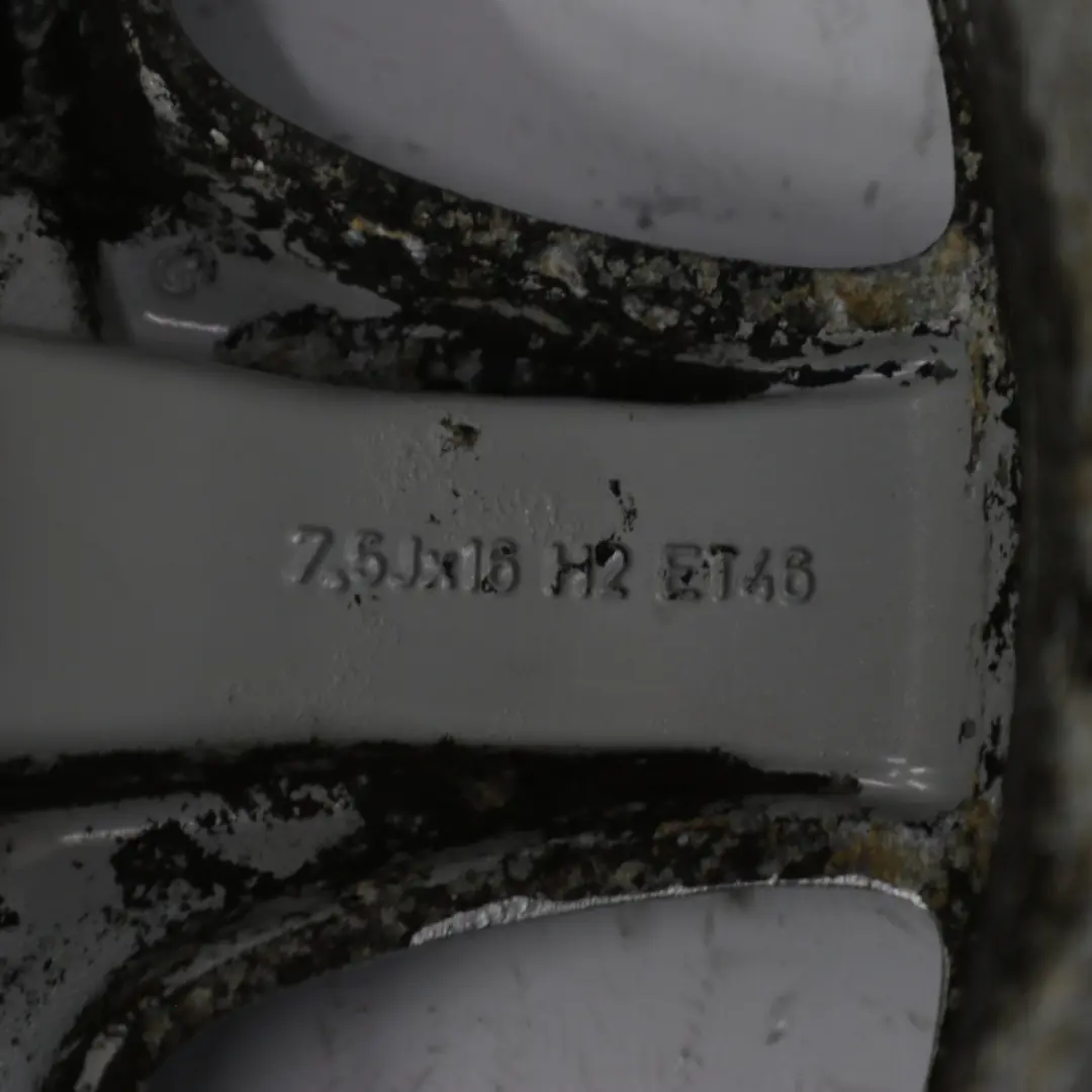 Alloy Wheel Rim 7 Spoke Design 16" 7,5J ET:46 to Mercedes W220 with Part number A2204012302 Mercedes W220 Alloy Wheel Rim 7 Spoke Design 16" 7,5J ET:46 - SKU A2204012302-4 - Part number A2204012302