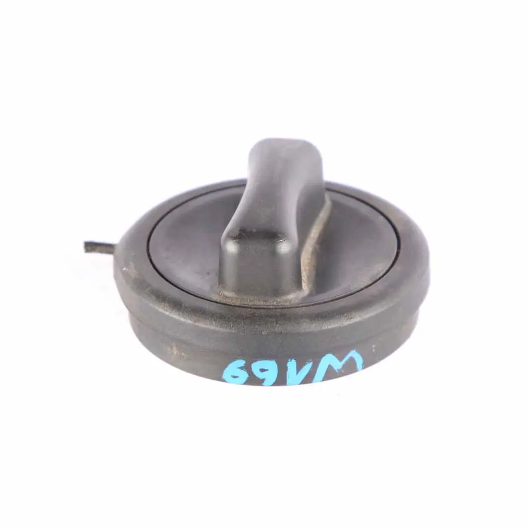 Tapa del deposito De combustible Negro para Mercedes W169 W211 con número de pieza A2204700705 Mercedes W169 W211 Tapa del deposito De combustible Negro - SKU A2204700705 - Número de pieza A2204700705