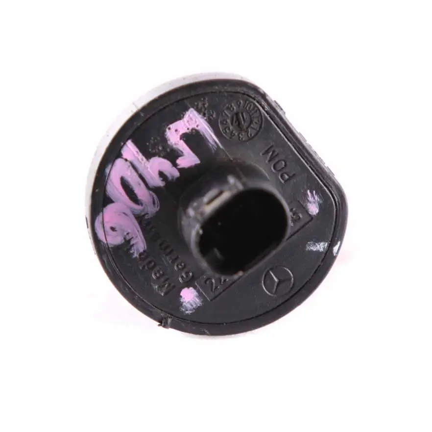 Mercedes W203 W211 Interruptor sensor nivel líquido limpiaparabrisas - SKU A2205400045 - Número de pieza A2205400045