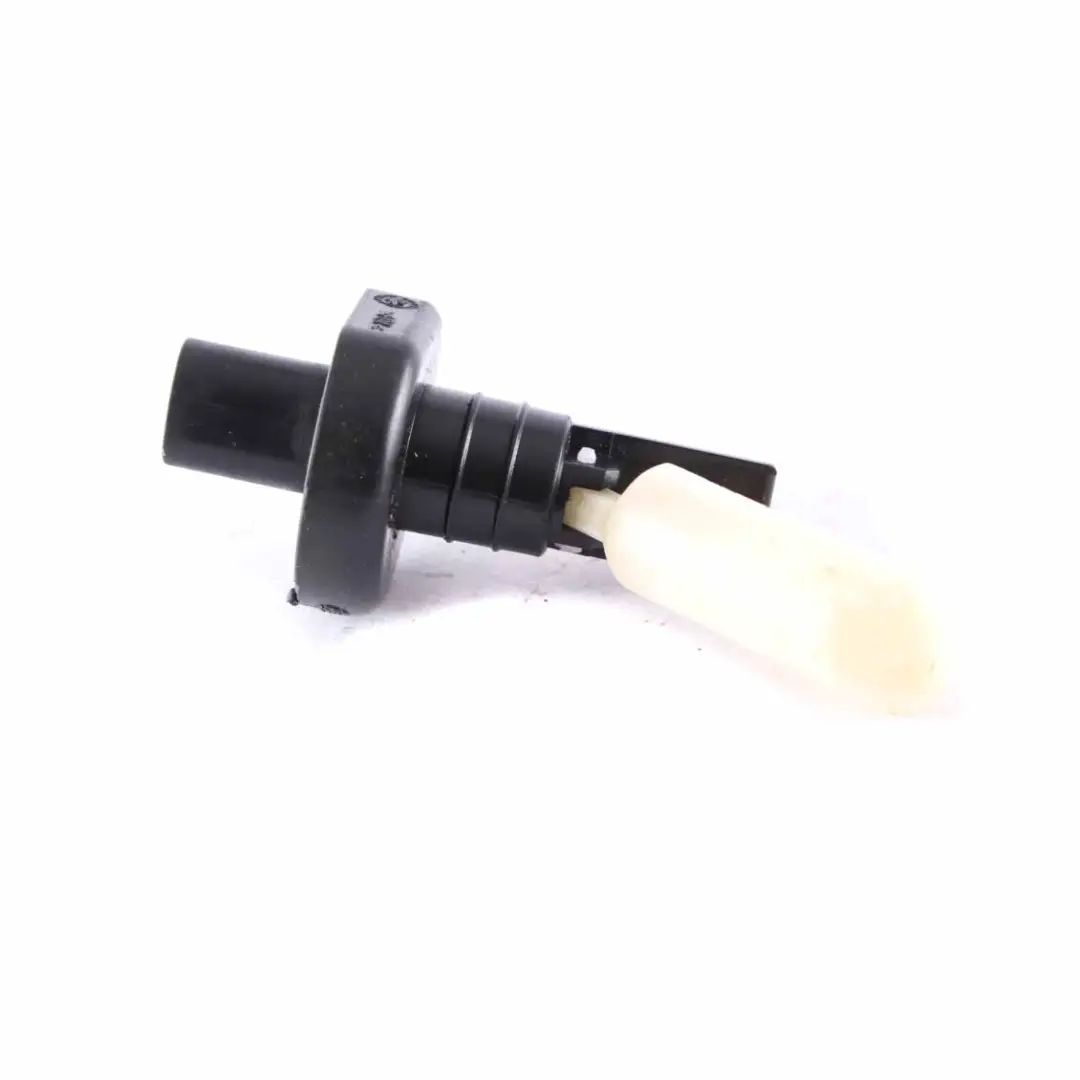 Capteur de niveau de liquide de lave-glace pour Mercedes W203 W211 W220 à propos du numéro de pièce A2205400045 Mercedes W203 W211 W220 Capteur de niveau de liquide de lave-glace - SKU A2205400045 - Numéro de pièce A2205400045