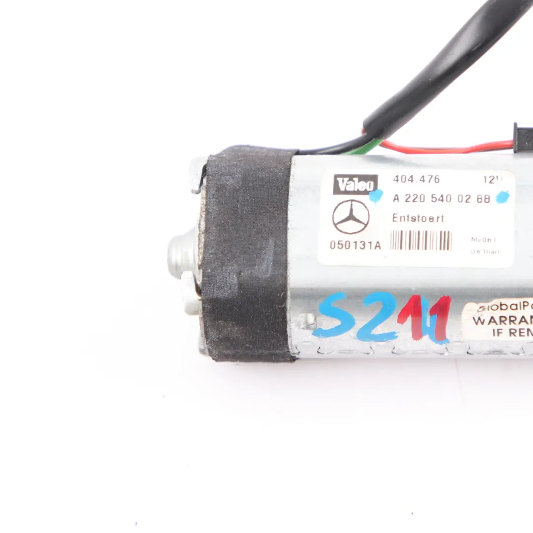 Columna Dirección Motor Ajuste Accionamiento para Mercedes W203 W209 W211 con número de pieza A2205400288 Mercedes W203 W209 W211 Columna Dirección Motor Ajuste Accionamiento - SKU A2205400288 - Número de pieza A2205400288