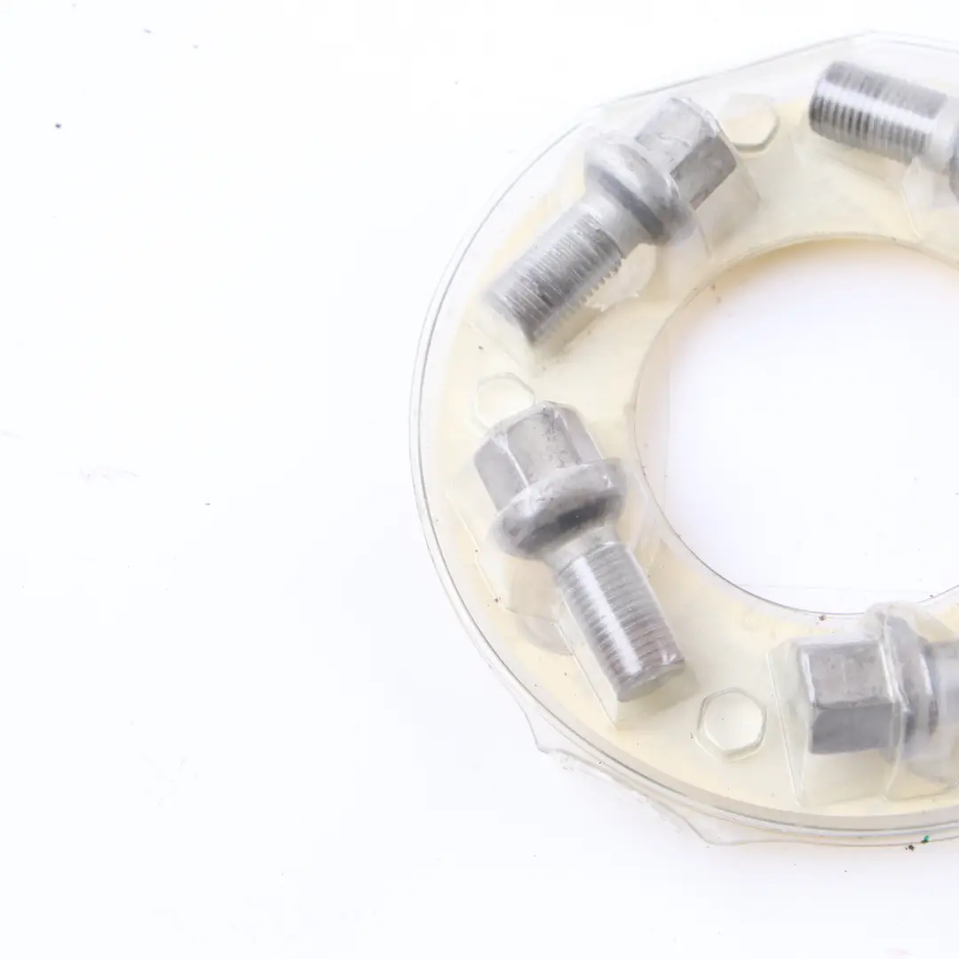 Bolts Bolt Spare Tire Box Set to Mercedes W220 W221 Wheel with Part number A2205800010 Mercedes W220 W221 Wheel Bolts Bolt Spare Tire Box Set - SKU A2205800010 - Part number A2205800010