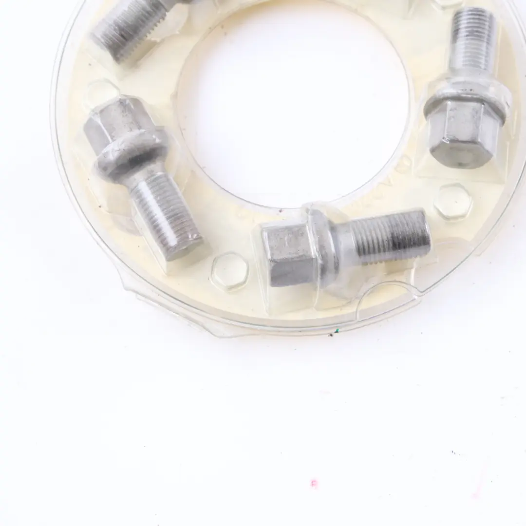 Bolts Bolt Spare Tire Box Set to Mercedes W220 W221 Wheel with Part number A2205800010 Mercedes W220 W221 Wheel Bolts Bolt Spare Tire Box Set - SKU A2205800010 - Part number A2205800010