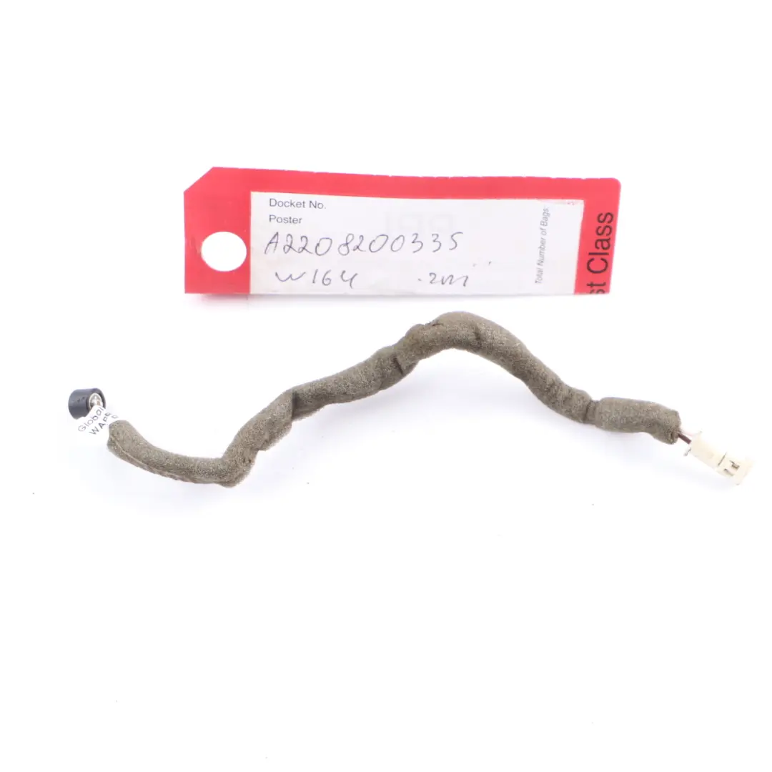 Microphone Hands-Free Interior Mic Unit to Mercedes W164 W204 C209 W212 with Part number A2208200335 Mercedes W164 W204 C209 W212 Microphone Hands-Free Interior Mic Unit - SKU A2208200335 - Part number A2208200335