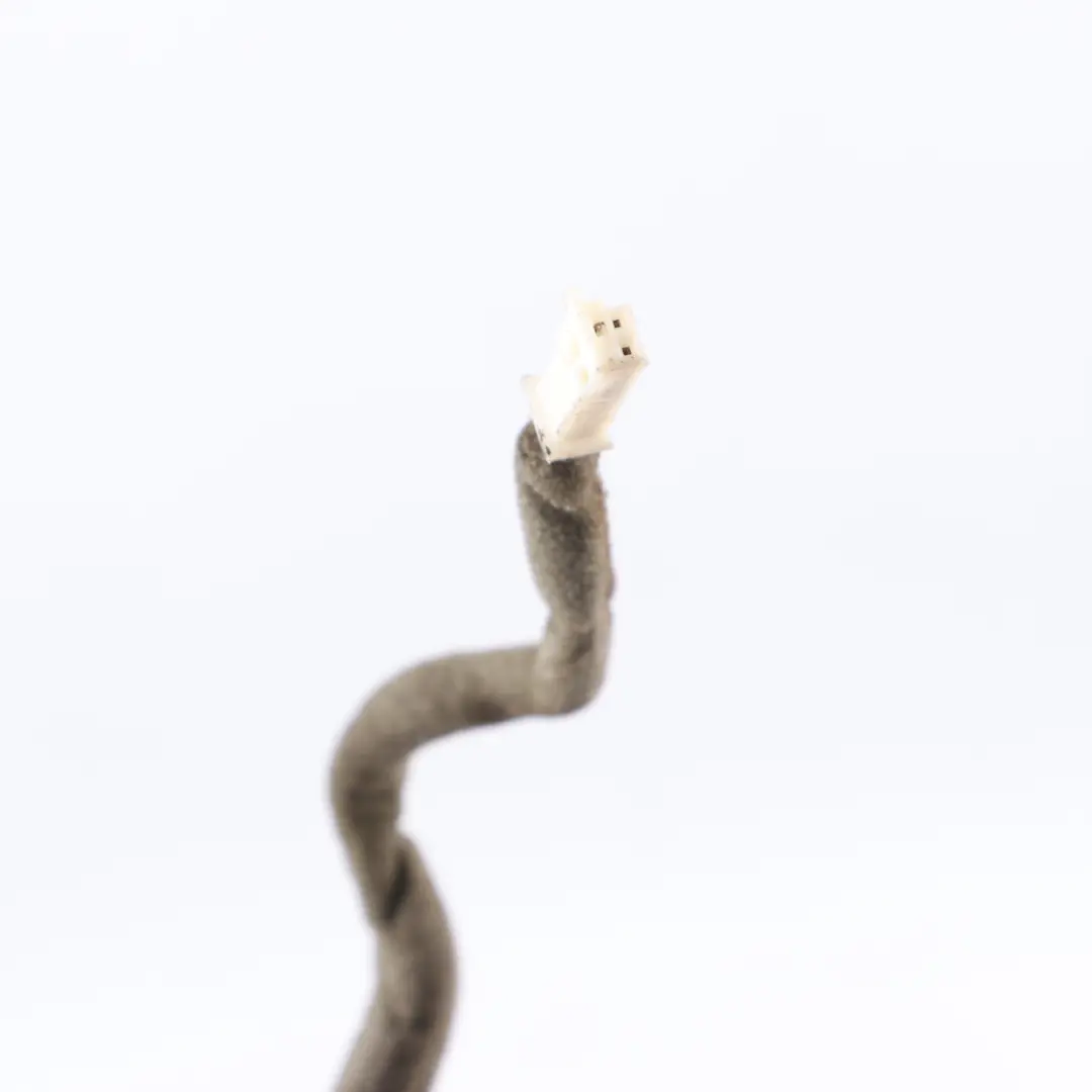 Microphone Hands-Free Interior Mic Unit to Mercedes W164 W204 C209 W212 with Part number A2208200335 Mercedes W164 W204 C209 W212 Microphone Hands-Free Interior Mic Unit - SKU A2208200335 - Part number A2208200335