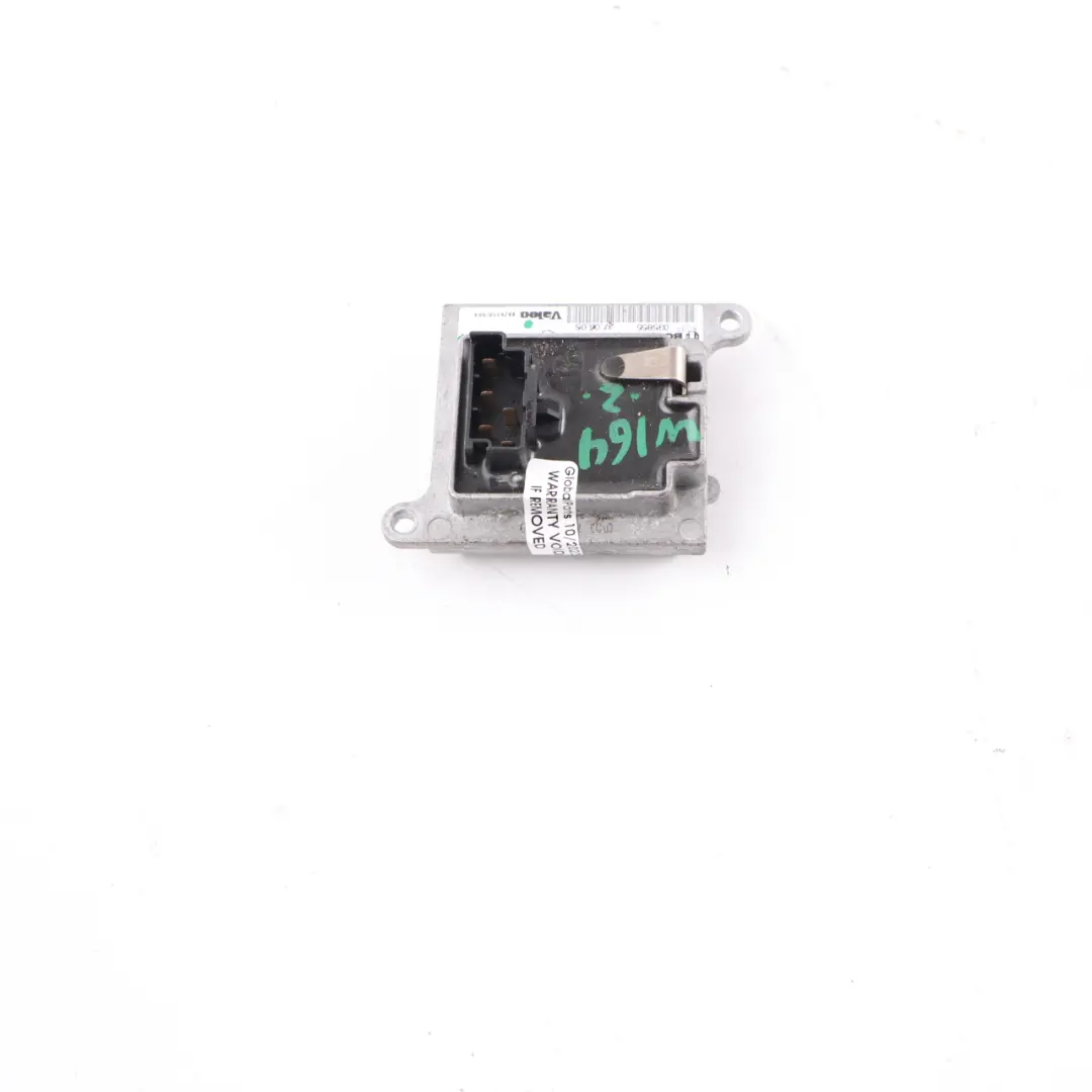 Mercedes W164 W203 W221 Blower Motor Heater Fan Resistor Regulator - SKU A2208209210 - Part number A2208209210