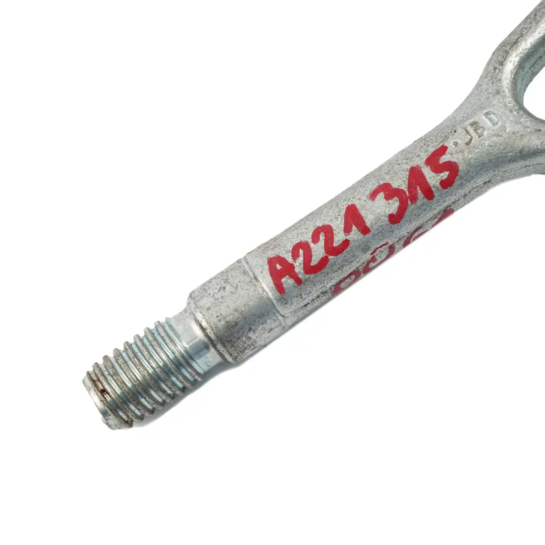 Mercedes-Benz C E W204 W212 Vito W447 Abschleppöse Abschlepphaken für mit Teilenummer A2213150061 Mercedes-Benz C E W204 W212 Vito W447 Abschleppöse Abschlepphaken - SKU A2213150061 - Teilenummer A2213150061