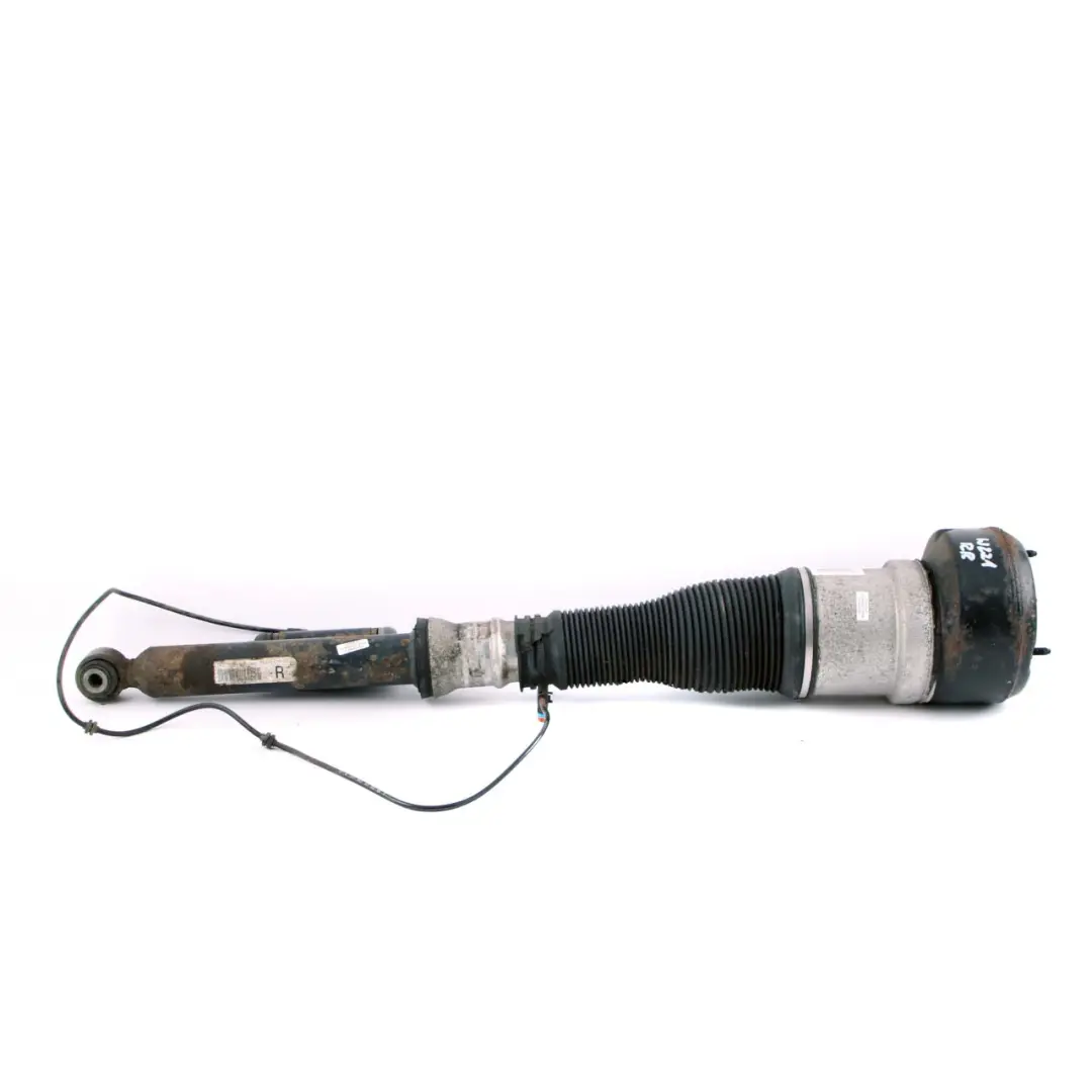 posteriore destra sospensioni pneumatiche Ammortizzatore Strut per Mercedes W221 con numero di parte A2213205613 Mercedes W221 posteriore destra sospensioni pneumatiche Ammortizzatore Strut - SKU A2213205613 - Numero di parte A2213205613