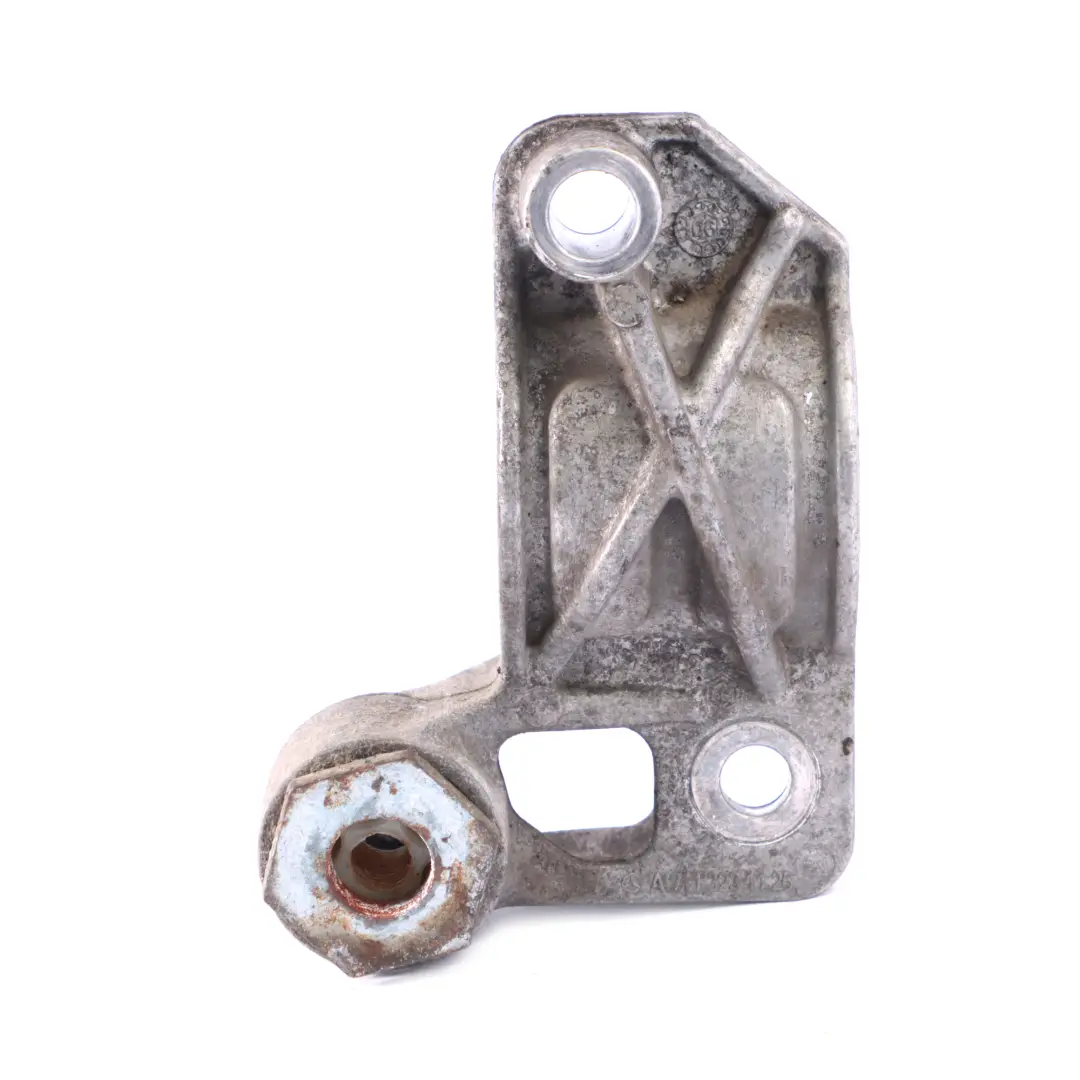 Uchwyt Drążka Stabilizatora Przedni Lewy do Mercedes W211 o numerze A2213231126 Mercedes W211 Uchwyt Drążka Stabilizatora Przedni Lewy - SKU A2213231126 - Numer Części A2213231126