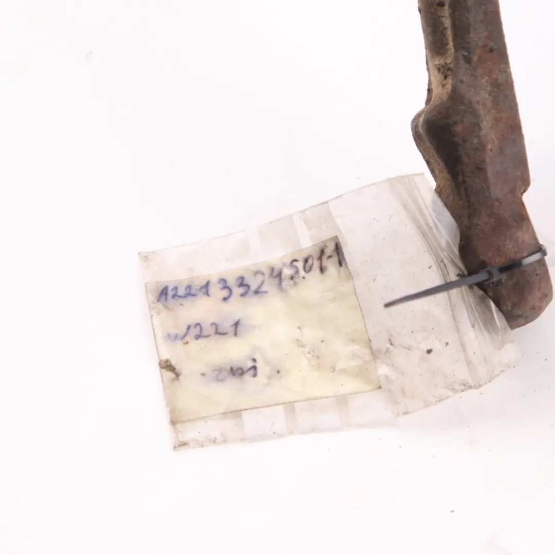 cubo de rueda delantera izquierda soporte de suspensión de soporte para Mercedes W221 con número de pieza A2213324501 Mercedes W221 cubo de rueda delantera izquierda soporte de suspensión de soporte - SKU A2213324501-1 - Número de pieza A2213324501