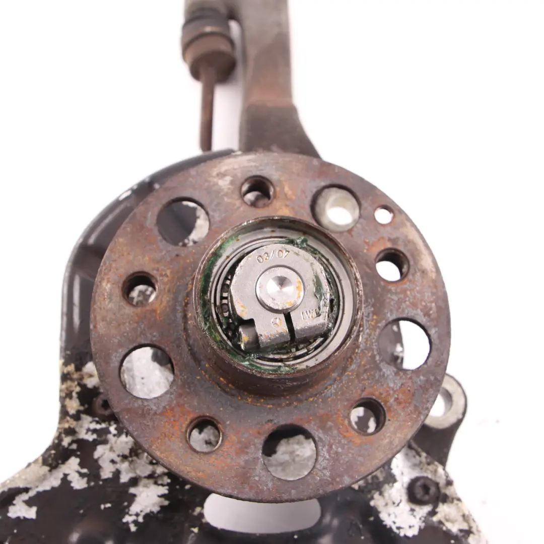 Mercedes W221 cubo de rueda delantera izquierda soporte de suspensión de soporte - SKU A2213324501-1 - Número de pieza A2213324501