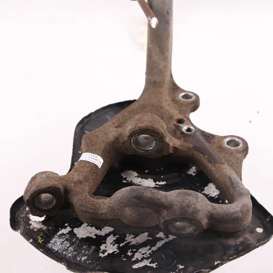 Mercedes W221 cubo rueda delantera derecha soporte de la suspensión del soporte - SKU A2213324601-2 - Número de pieza A2213324601