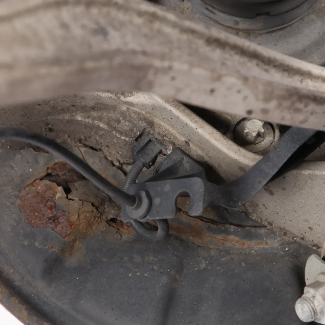 Mercedes-Benz W221 350 BlueTec Rear Left N/S Suspension Leg Brake Disc Wheel Hub to with Part number A2213502108 Mercedes-Benz W221 350 BlueTec Rear Left N/S Suspension Leg Brake Disc Wheel Hub - SKU A2213502108 - Part number A2213502108