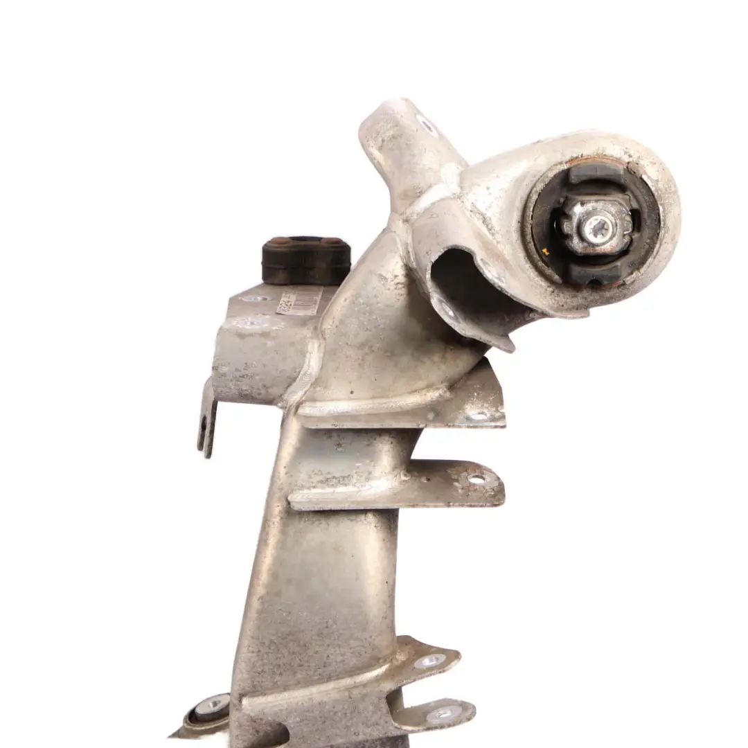 Supporto portante sottotelaio culla asse posteriore A2213501602 per Mercedes W221 con numero di parte A2213505208 Mercedes W221 Supporto portante sottotelaio culla asse posteriore A2213501602 - SKU A2213505208 - Numero di parte A2213505208