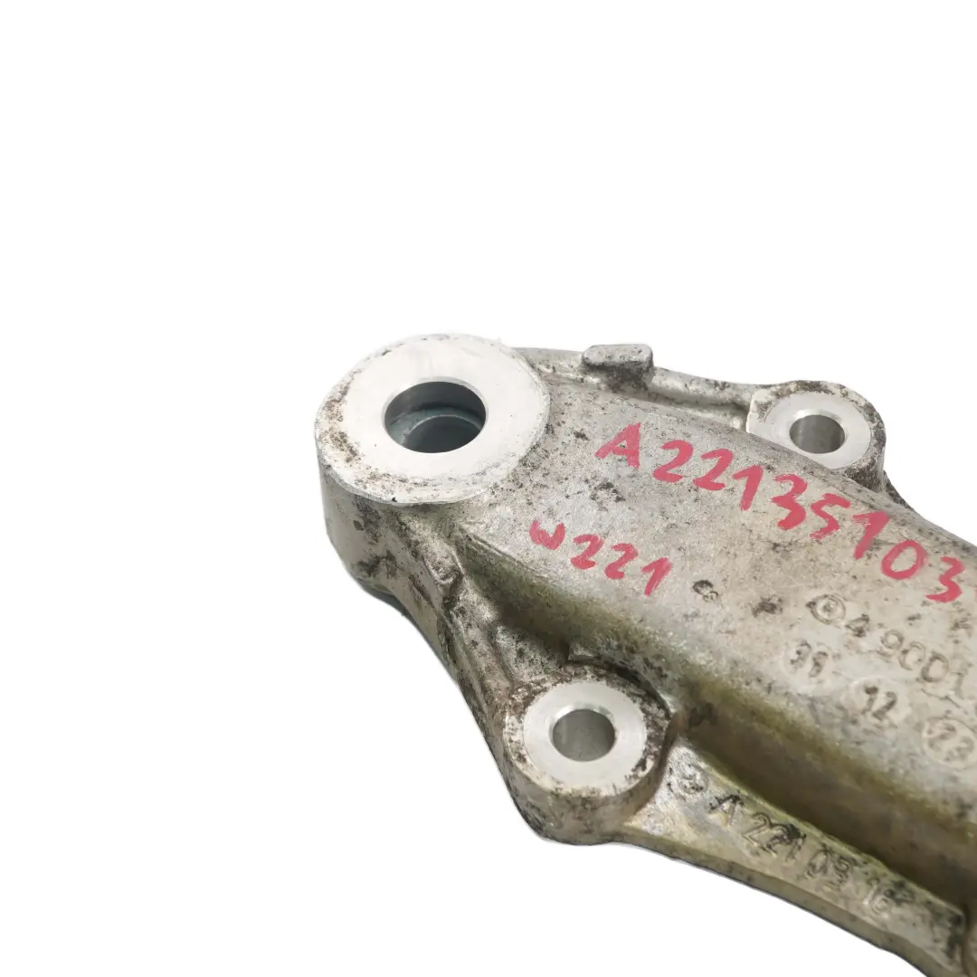 Mercedes-Benz S W221 Vettore Asse Posteriore Differenziale Supporto per con numero di parte A2213510318 Mercedes-Benz S W221 Vettore Asse Posteriore Differenziale Supporto - SKU A2213510318 - Numero di parte A2213510318