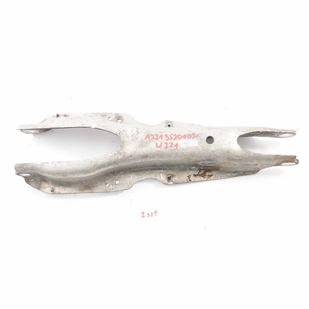 Braccio di controllo posteriore inferiore sospensione per Mercedes W221 con numero di parte A2213520102 Mercedes W221 Braccio di controllo posteriore inferiore sospensione - SKU A2213520102 - Numero di parte A2213520102