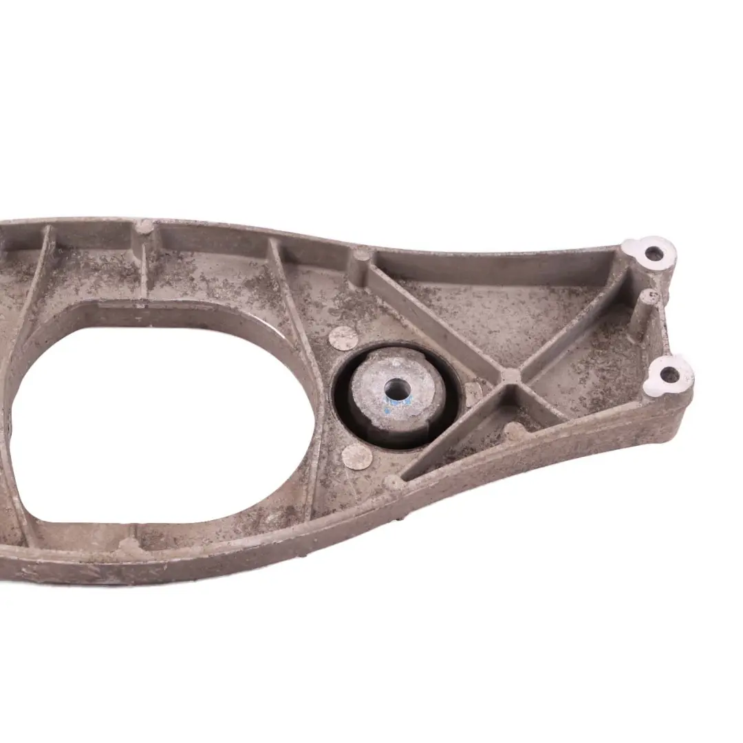 Mocowanie Podpora Dyfra do Mercedes W221 o numerze A2213521406 Mercedes W221 Mocowanie Podpora Dyfra - SKU A2213521406 - Numer Części A2213521406