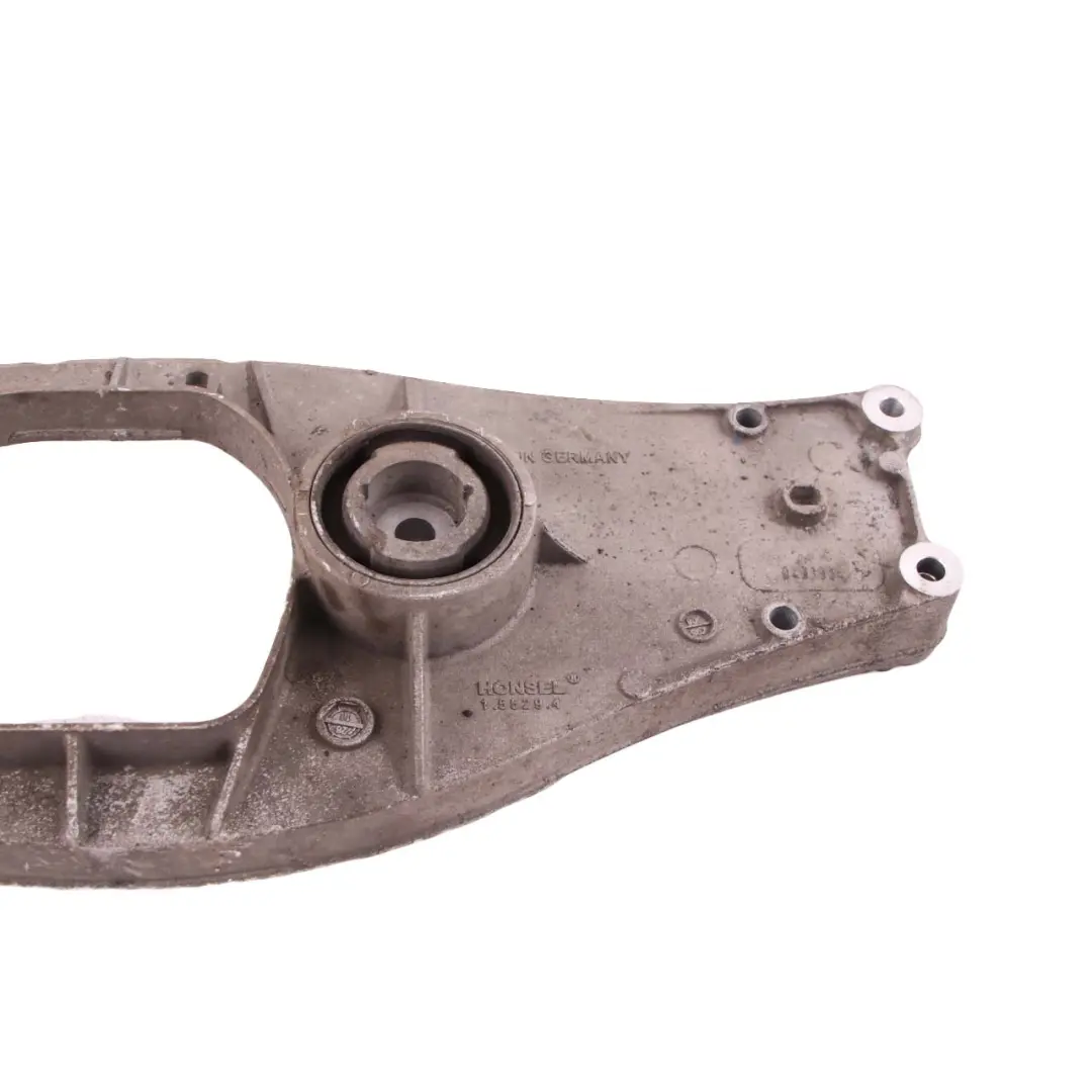 Mercedes-Benz W221 Support de fixation du différentiel arrière pour à propos du numéro de pièce A2213521406 Mercedes-Benz W221 Support de fixation du différentiel arrière - SKU A2213521406 - Numéro de pièce A2213521406