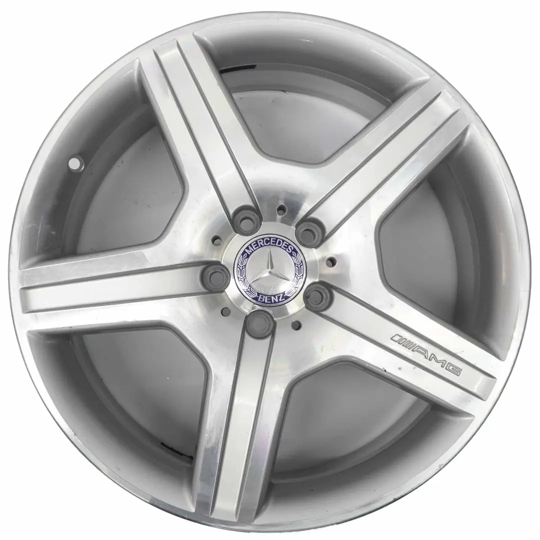 Llanta de aleación plateada Mercedes W221 AMG 19" 8,5J ET:43 para con número de pieza A2214012602 Llanta de aleación plateada Mercedes W221 AMG 19" 8,5J ET:43 - SKU A2214012602-1 - Número de pieza A2214012602