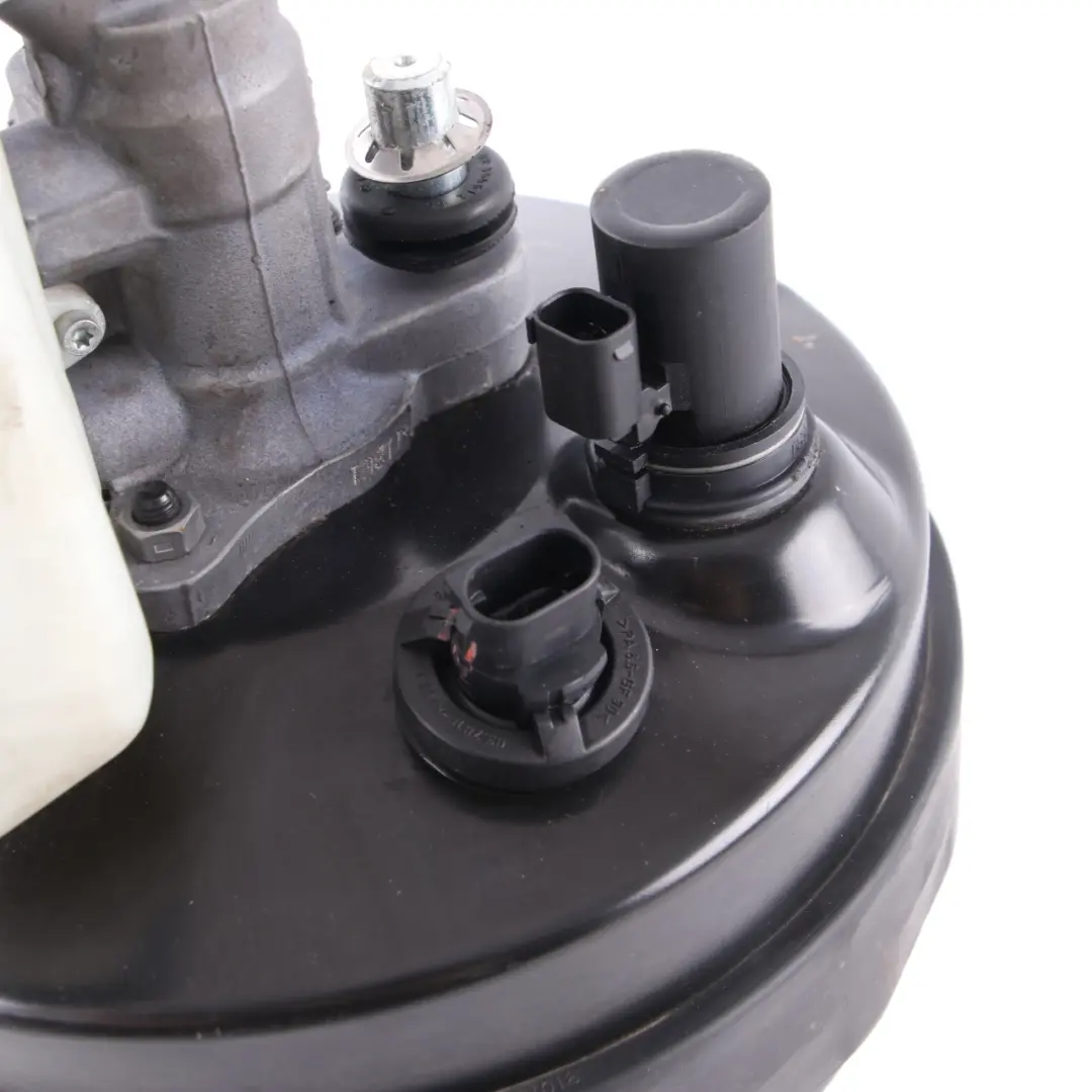 Brake Servo Mercedes W221 Booster Master Cylinder Control Unit to with Part number A2214303230 Brake Servo Mercedes W221 Booster Master Cylinder Control Unit - SKU A2214303230 - Part number A2214303230