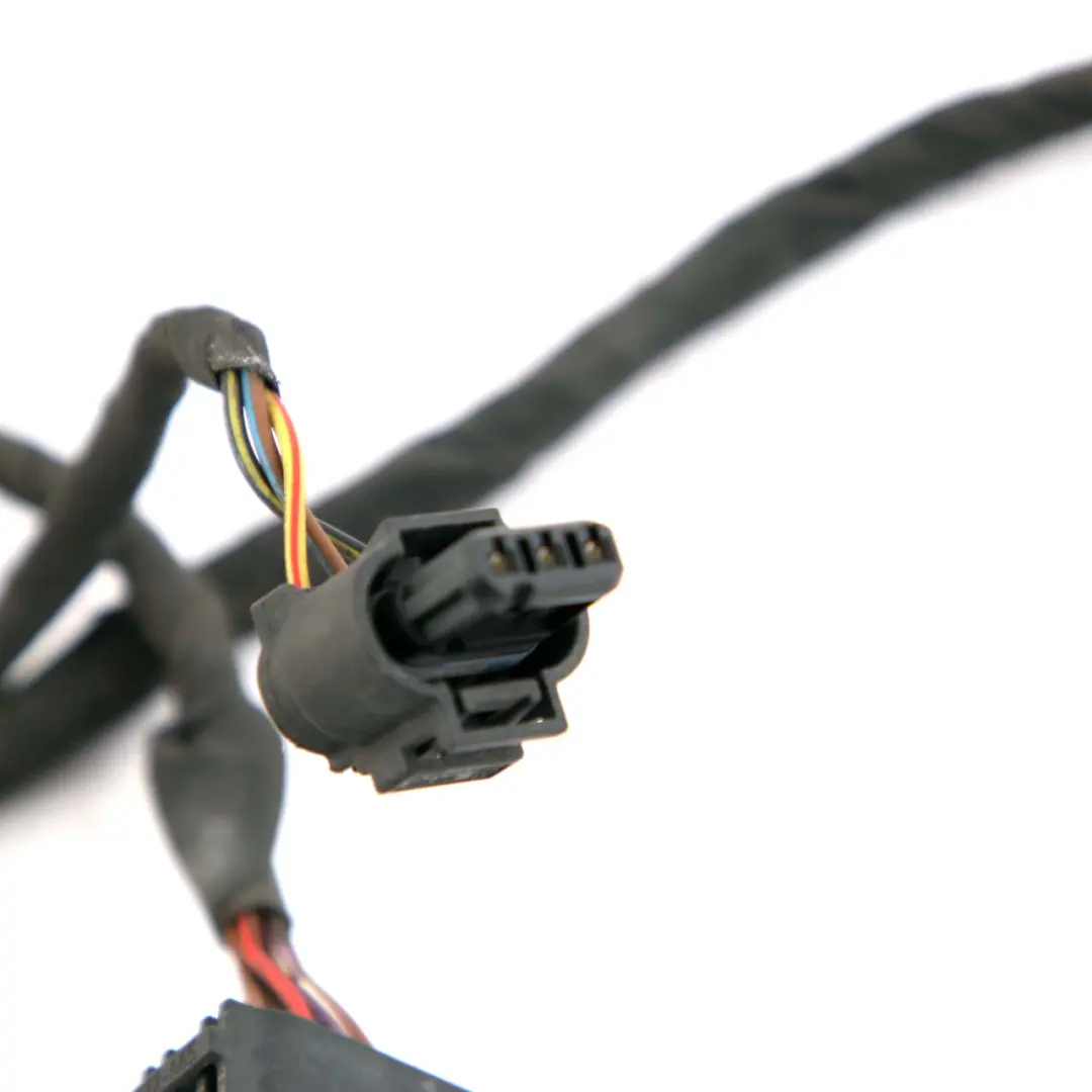 Mercedes-Benz S W221 Parktronic Parking Sensor Wiring Cable Rear PDC to with Part number A2214402008 Mercedes-Benz S W221 Parktronic Parking Sensor Wiring Cable Rear PDC - SKU A2214402008 - Part number A2214402008