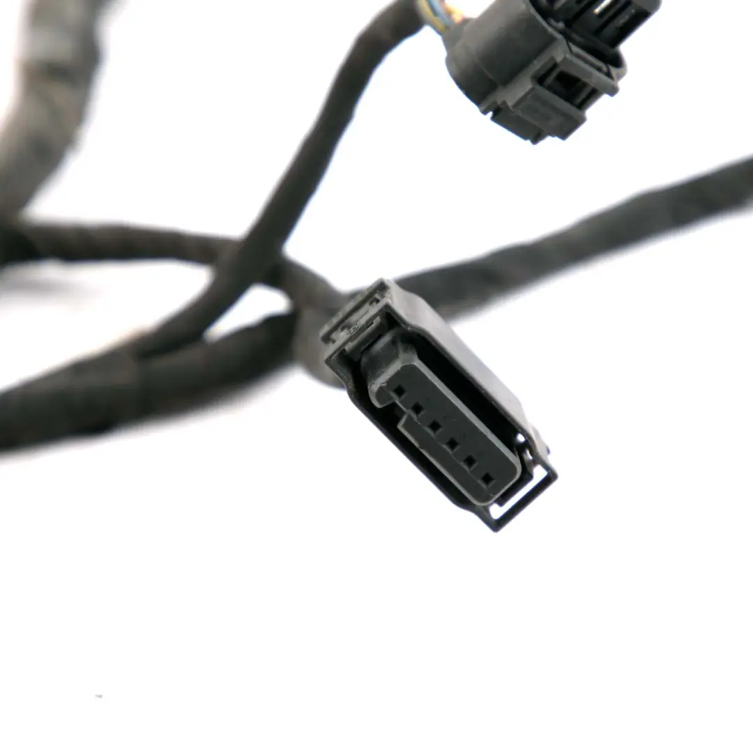 Mercedes-Benz S W221 Parktronic Parking Sensor Wiring Cable Rear PDC to with Part number A2214402008 Mercedes-Benz S W221 Parktronic Parking Sensor Wiring Cable Rear PDC - SKU A2214402008 - Part number A2214402008