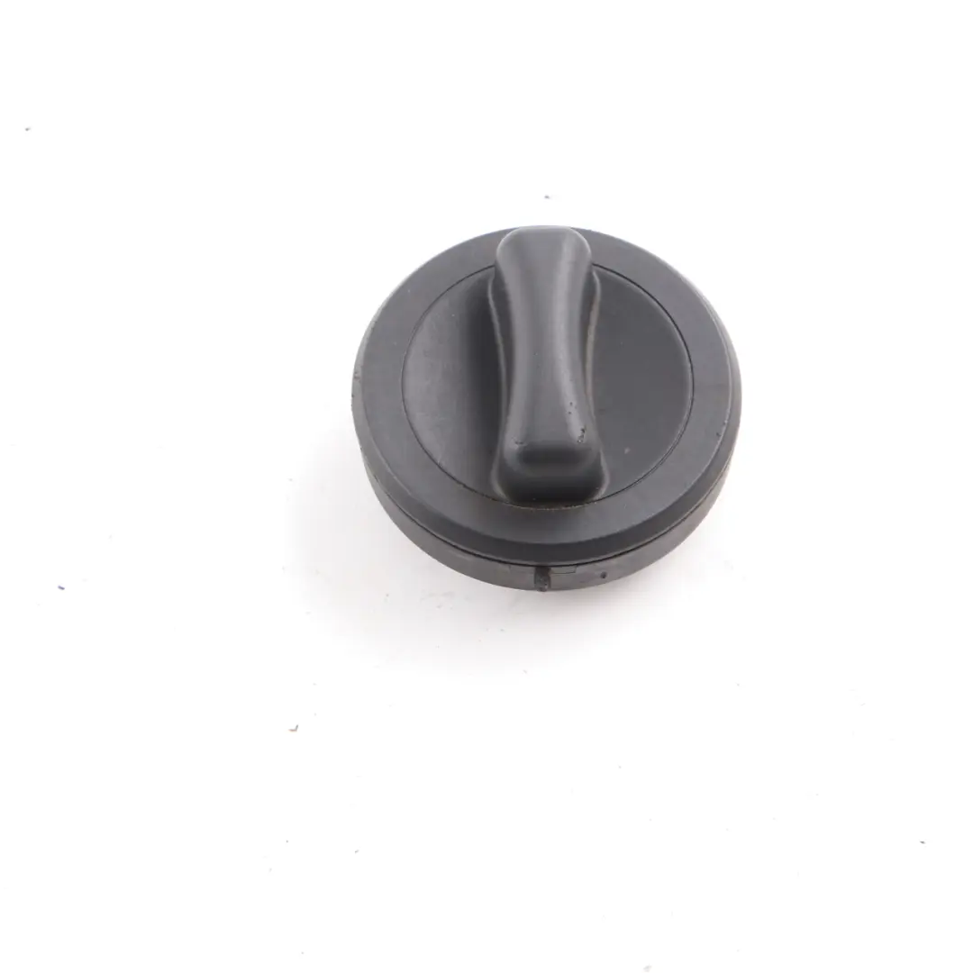 Tankdeckel Mercedes W204 W212 schwarz Abdeckung für mit Teilenummer A2214700705 Tankdeckel Mercedes W204 W212 schwarz Abdeckung - SKU A2214700705-1 - Teilenummer A2214700705