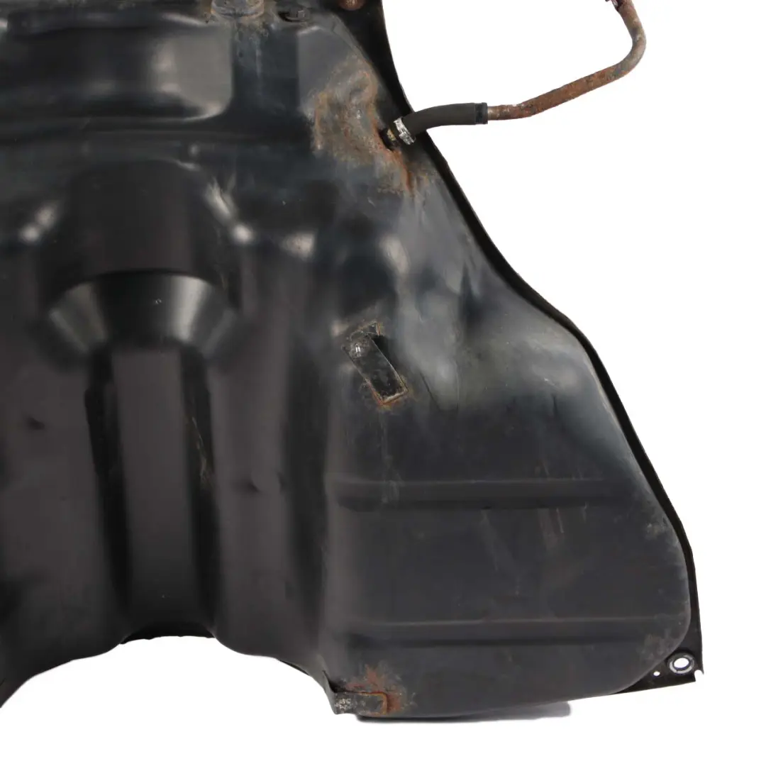 Serbatoio completo 83L per Mercedes W221 Diesel con numero di parte A2214708001 Mercedes W221 Diesel Serbatoio completo 83L - SKU A2214708001 - Numero di parte A2214708001