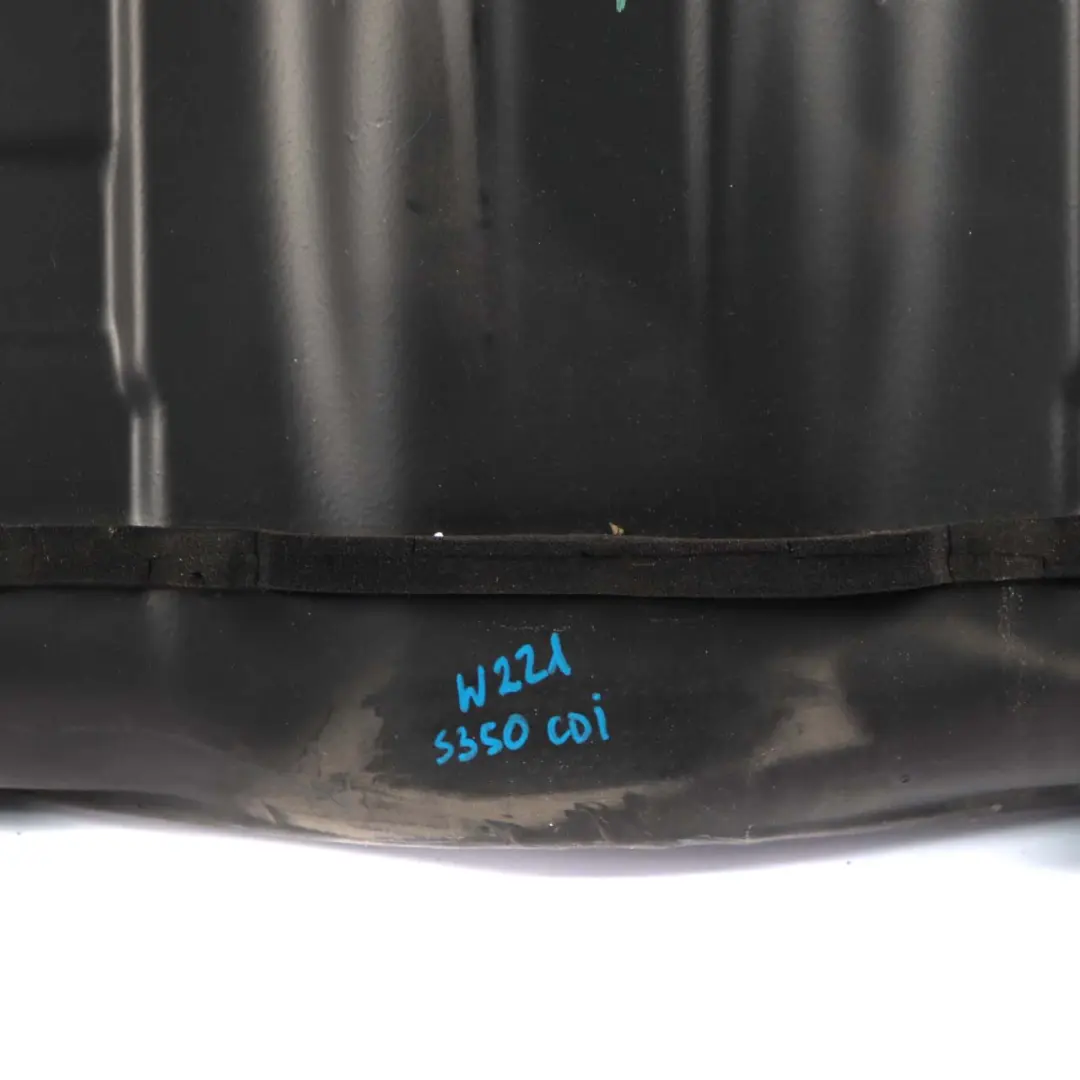 Mercedes-Benz S-Class W221 Diesel Complete Fuel Tank 83L to with Part number A2214708001 Mercedes-Benz S-Class W221 Diesel Complete Fuel Tank 83L - SKU A2214708001 - Part number A2214708001