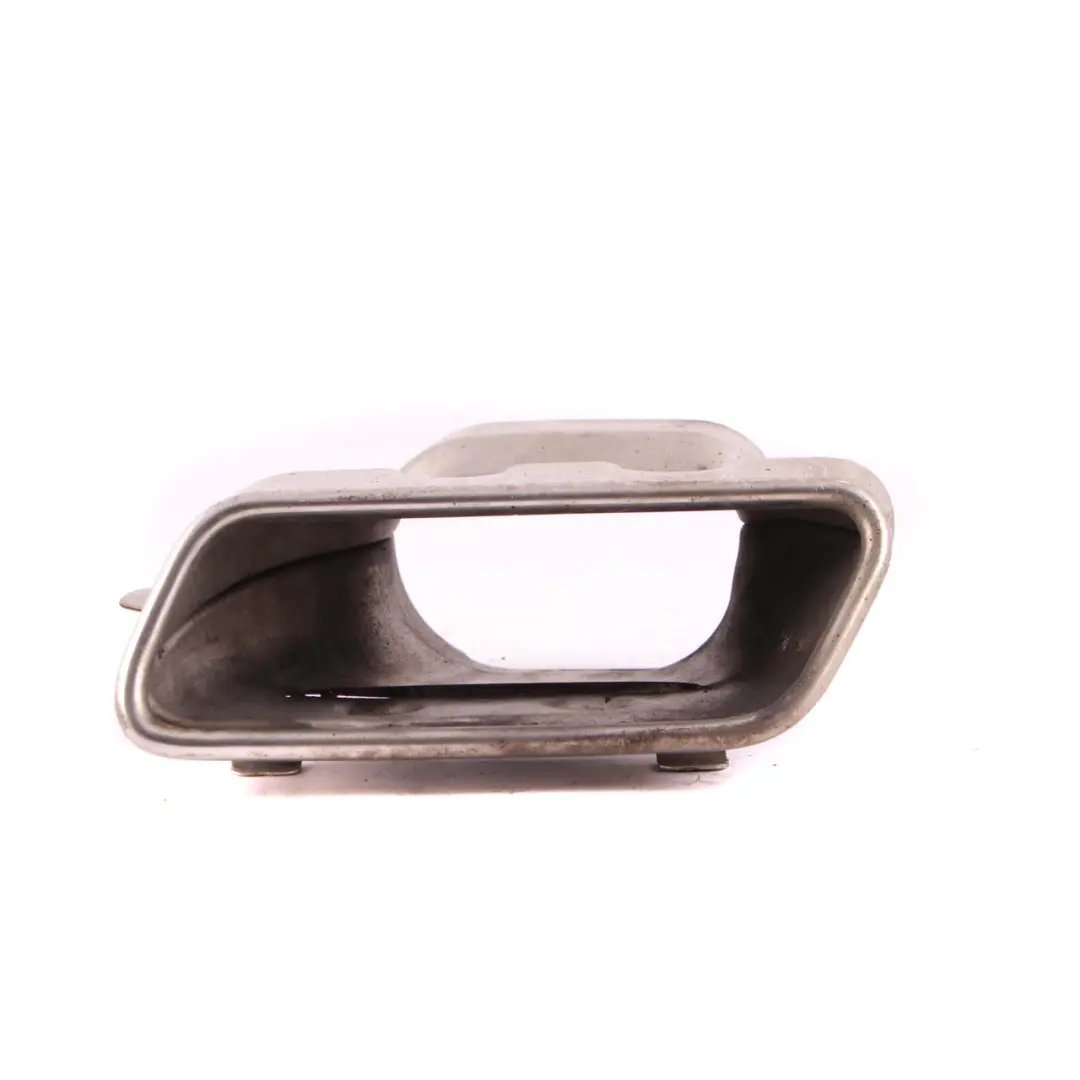 Echappement arrière gauche AMG embout chromé pour Mercedes W221 à propos du numéro de pièce A2214902927 Mercedes W221 Echappement arrière gauche AMG embout chromé - SKU A2214902927 - Numéro de pièce A2214902927