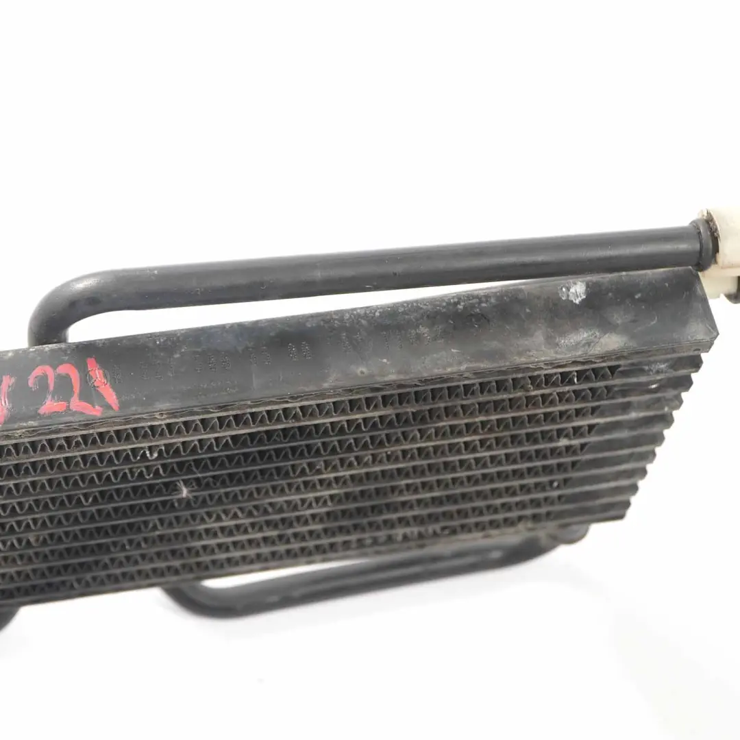Radiateur de refroidissement d'huile de direction pour Mercedes W221 à propos du numéro de pièce A2215000500 Mercedes W221 Radiateur de refroidissement d'huile de direction - SKU A2215000500 - Numéro de pièce A2215000500