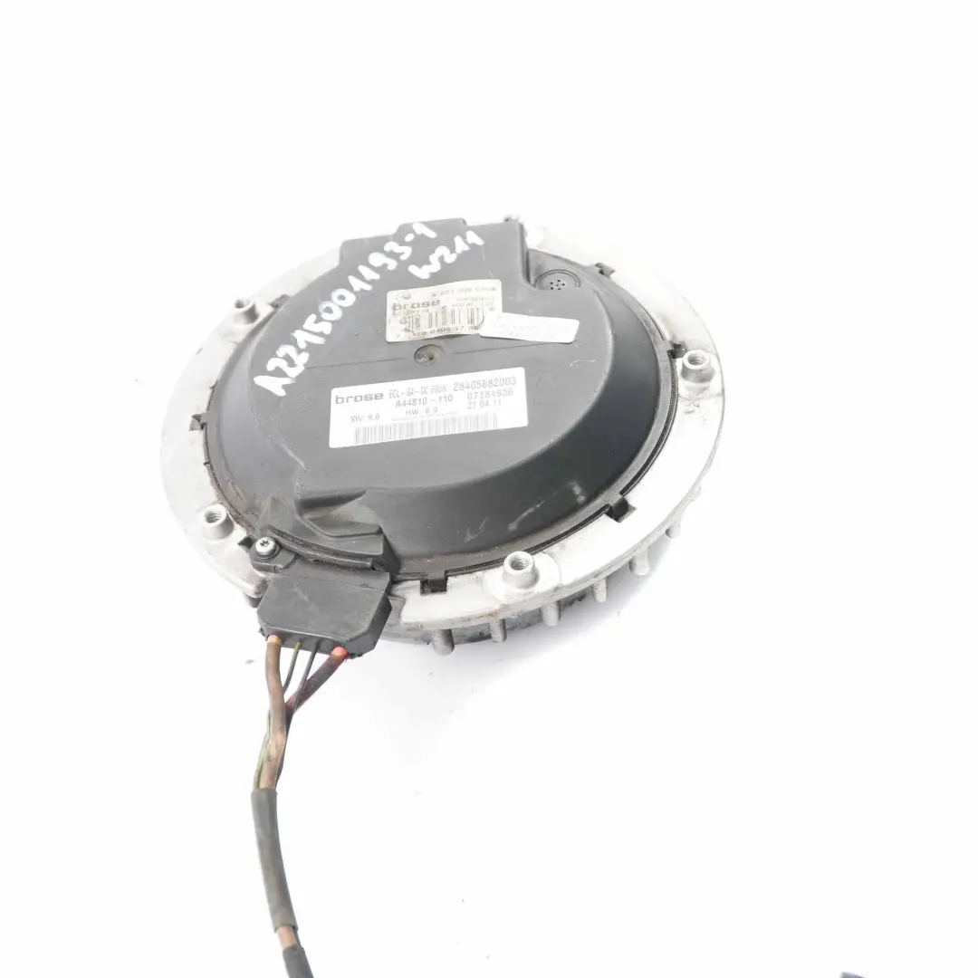 Motor Ventilador Mercedes W221 Motor Refrigeración Radiador A2215000993 para con número de pieza A2215001193 Motor Ventilador Mercedes W221 Motor Refrigeración Radiador A2215000993 - SKU A2215001193-1 - Número de pieza A2215001193