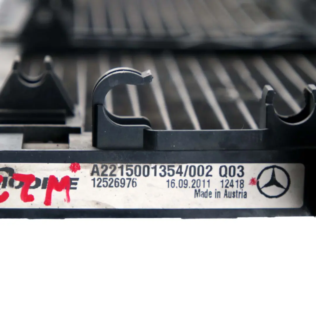 Conditioning A/C Condenser Radiator Diesel to Mercedes W221 Air with Part number A2215001354 Mercedes W221 Air Conditioning A/C Condenser Radiator Diesel - SKU A2215001354 - Part number A2215001354