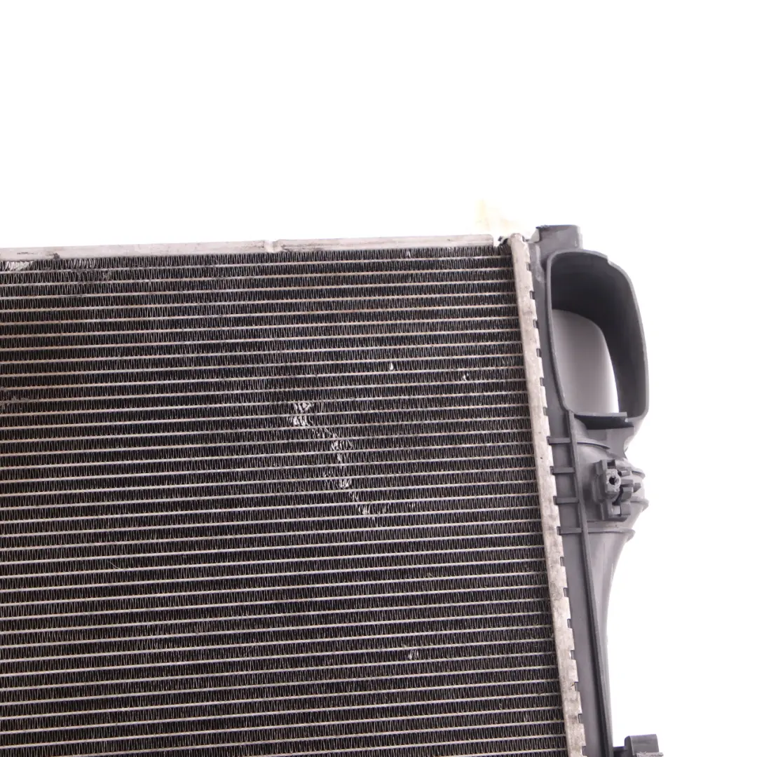 Refroidissement Moteur Radiateur Eau pour Mercedes W221 à propos du numéro de pièce A2215002603 Mercedes W221 Refroidissement Moteur Radiateur Eau - SKU A2215002603 - Numéro de pièce A2215002603