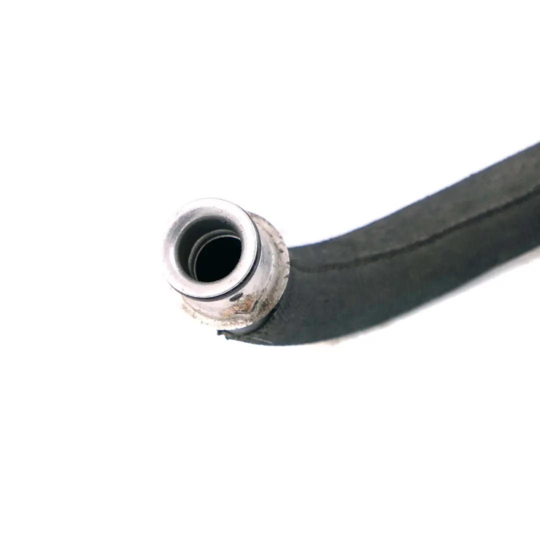 OM642 acqua tubo di raffreddamento tubo per Mercedes W221 Diesel con numero di parte A2215015584 Mercedes W221 Diesel OM642 acqua tubo di raffreddamento tubo - SKU A2215015584 - Numero di parte A2215015584