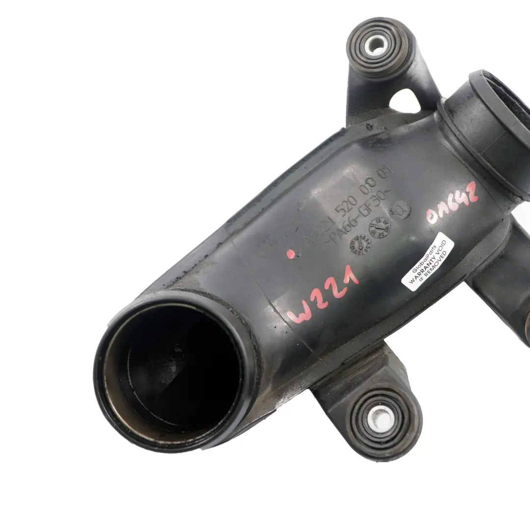 Manguera Admision Aire OM642 Tubo Intercooler Diesel para Mercedes W221 con número de pieza A2215200001 Mercedes W221 Manguera Admision Aire OM642 Tubo Intercooler Diesel - SKU A2215200001 - Número de pieza A2215200001