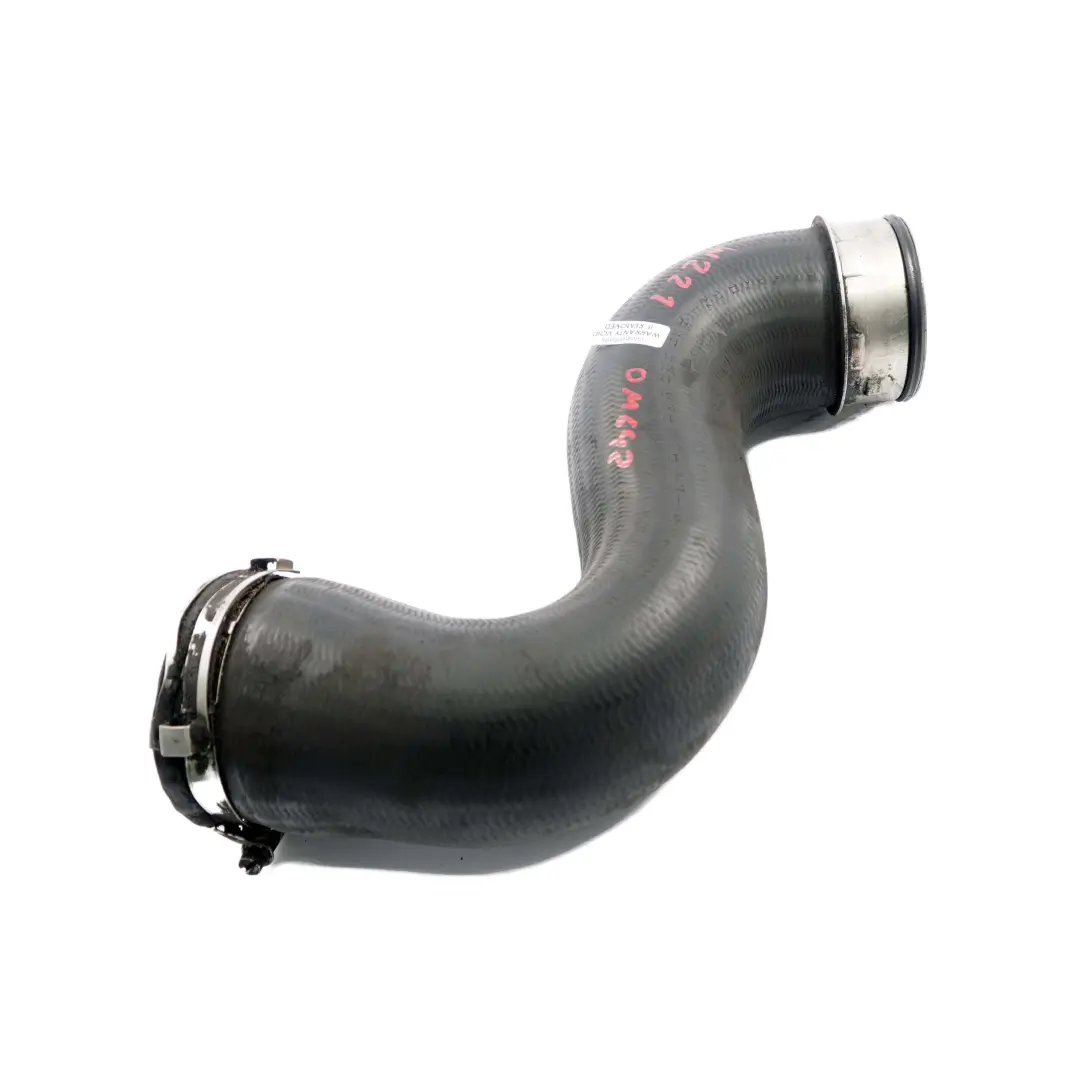 Przewód Rura Turbo OM642 Diesel do Mercedes W212 W221 o numerze A2215281482 Mercedes W212 W221 Przewód Rura Turbo OM642 Diesel - SKU A2215281482 - Numer Części A2215281482