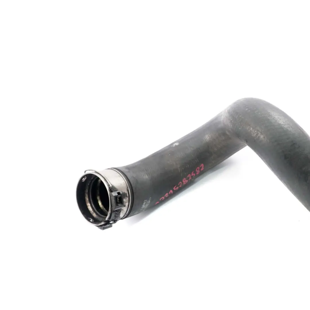 Mercedes W221 Tuyau d'admission d'air OM642 W212 Tuyau de charge d'intercooler - SKU A2215282582 - Numéro de pièce A2215282582