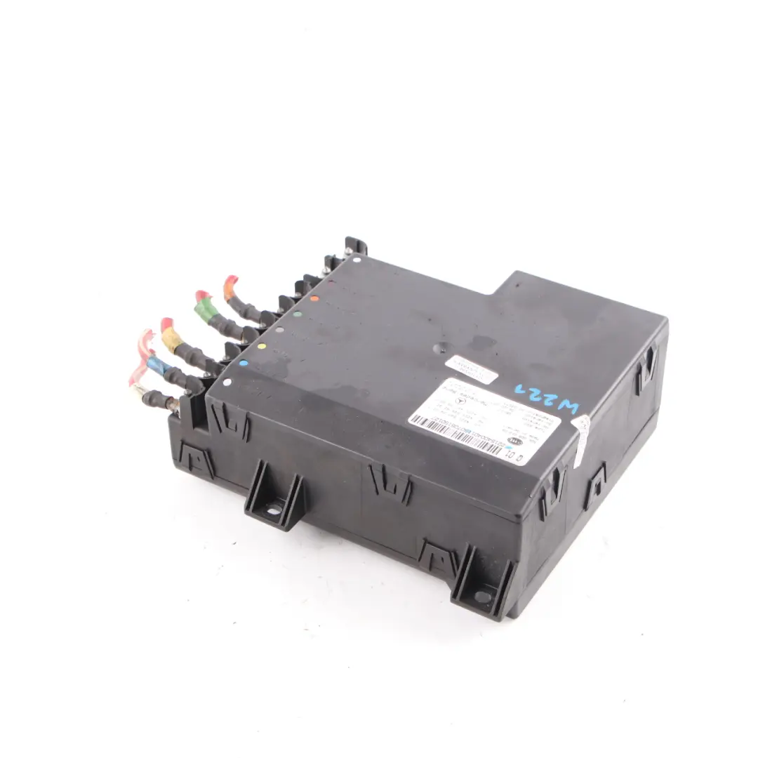 Fuente alimentación Módulo control batería Unidad para Mercedes W221 con número de pieza A2215400401 Mercedes W221 Fuente alimentación Módulo control batería Unidad - SKU A2215400401 - Número de pieza A2215400401