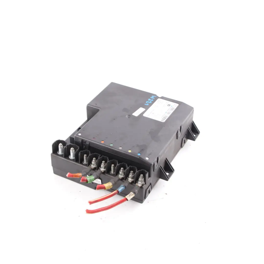 Alimentazione Batteria Modulo di controllo Unità per Mercedes W221 con numero di parte A2215400401 Mercedes W221 Alimentazione Batteria Modulo di controllo Unità - SKU A2215400401 - Numero di parte A2215400401