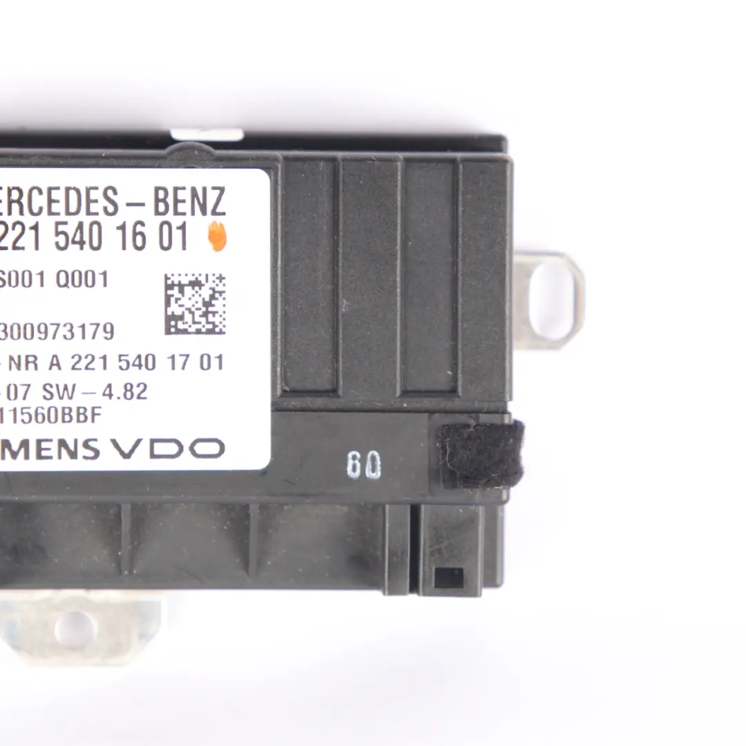 Mercedes W164 W204 Modulo pompa carburante di controllo ECU benzina - SKU A2215401601 - Numero di parte A2215401601