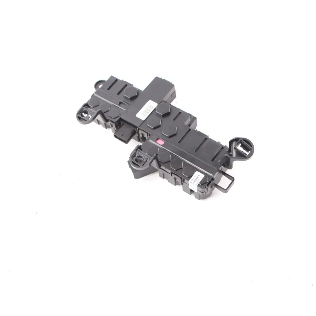 Fuse Box Mercedes W221 W216 Junction Control Unit Relay Module to with Part number A2215402350 Fuse Box Mercedes W221 W216 Junction Control Unit Relay Module - SKU A2215402350 - Part number A2215402350