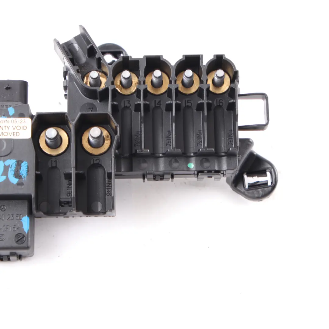 Fuse Box Mercedes W221 W216 Junction Control Unit Relay Module to with Part number A2215402350 Fuse Box Mercedes W221 W216 Junction Control Unit Relay Module - SKU A2215402350 - Part number A2215402350