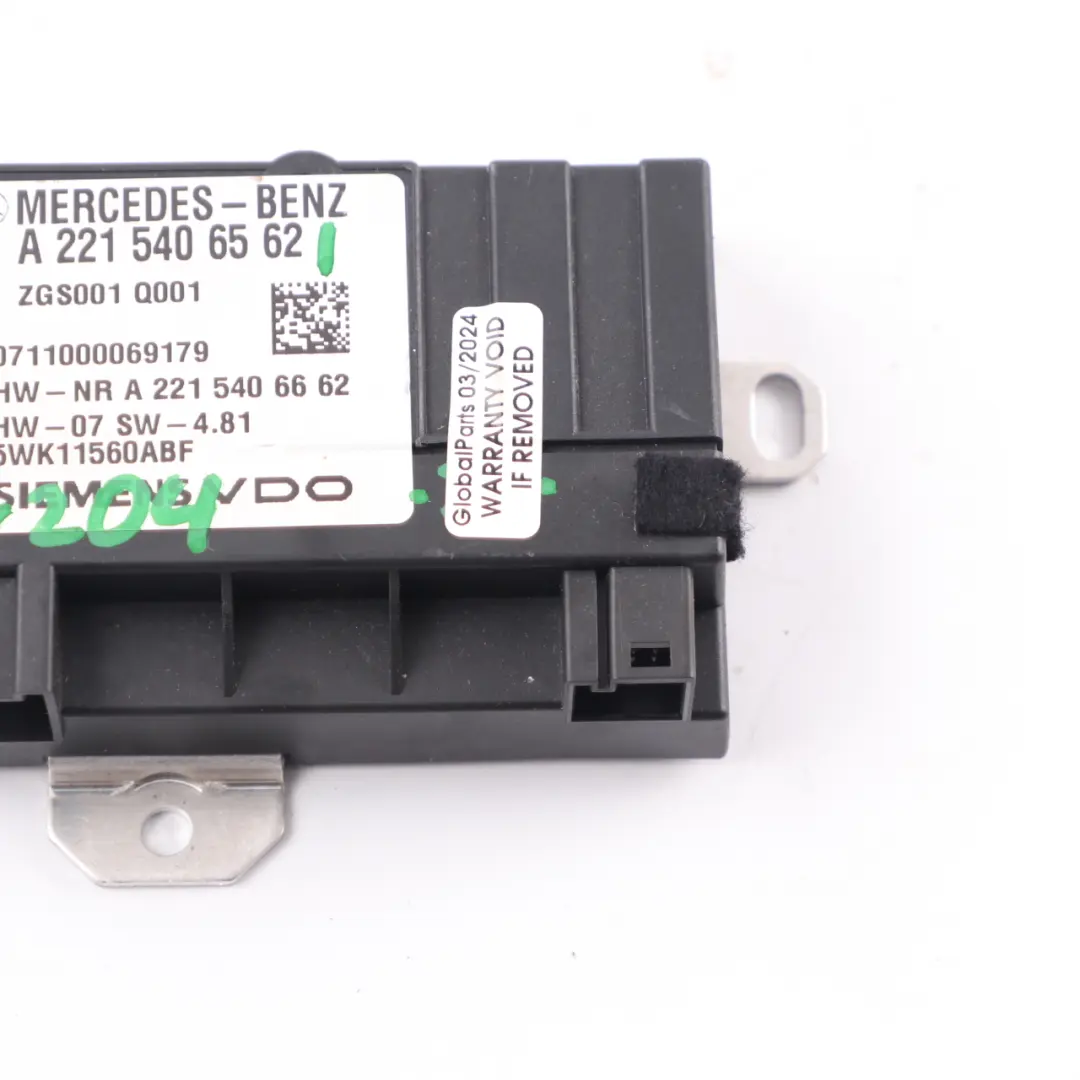 Mercedes W176 W204 C207 C218 W246 Moduł Sterownik Pompy Paliwa A0009001803 - SKU A2215406562 - Numer Części A2215406562